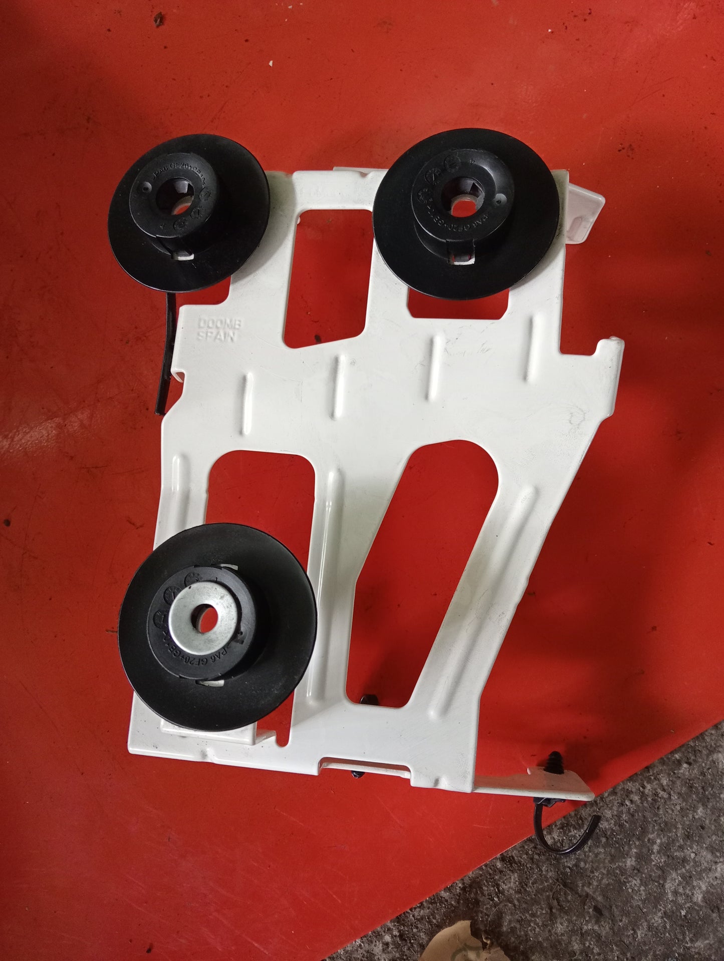 Ford Focus | 2.0 | Mounting