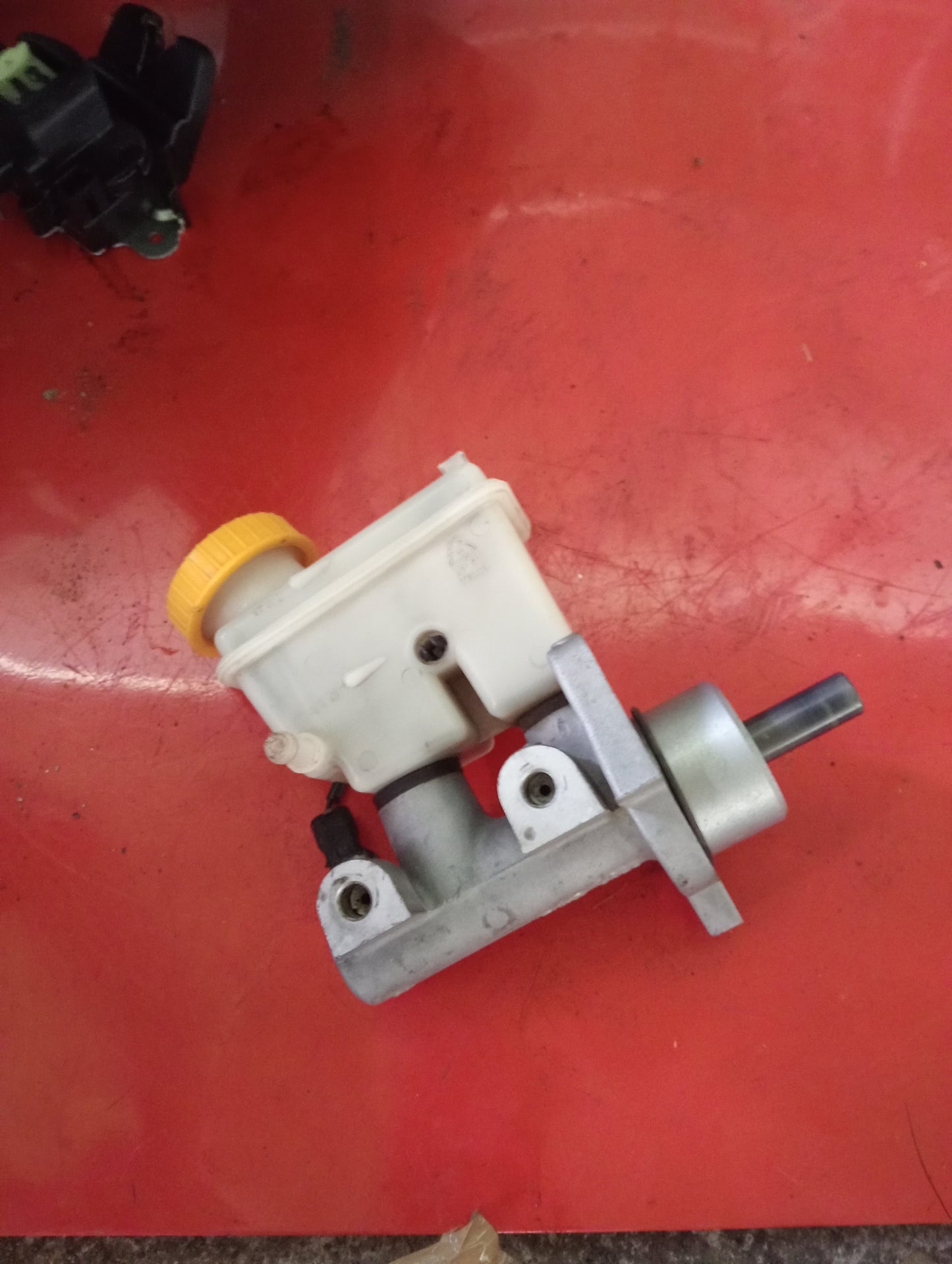 Chevrolet Optra | 1.6 | Brake Master