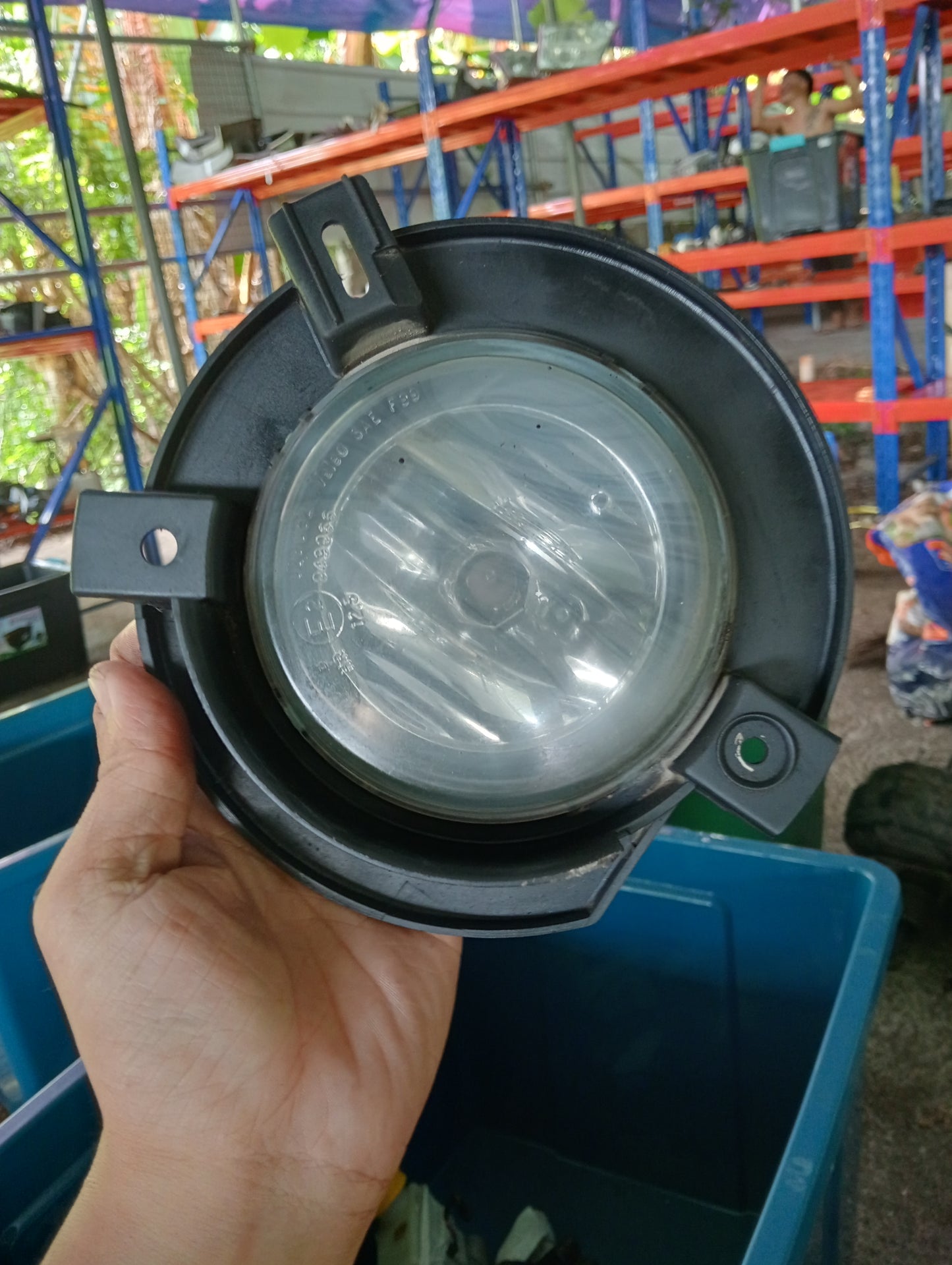 Ford Explorer | Eddie Bauer | Fog Light Driver Side