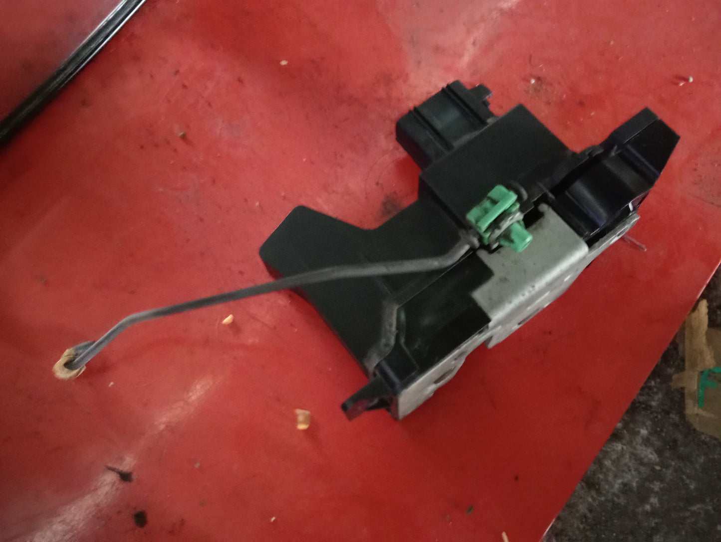 Ford Escape | 2.3 | Front Passenger Side Door Actuator Lock