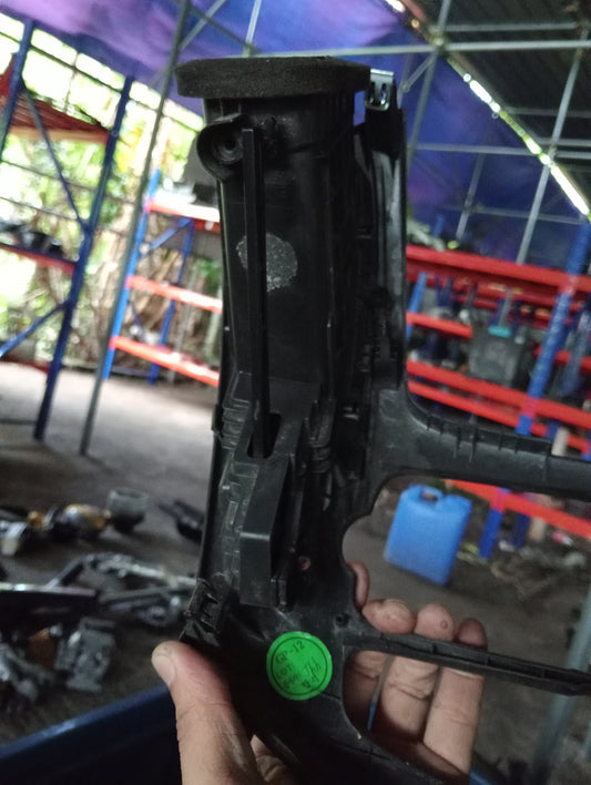 Chevrolet Cruze | Center Frame Cover With Ac Vents