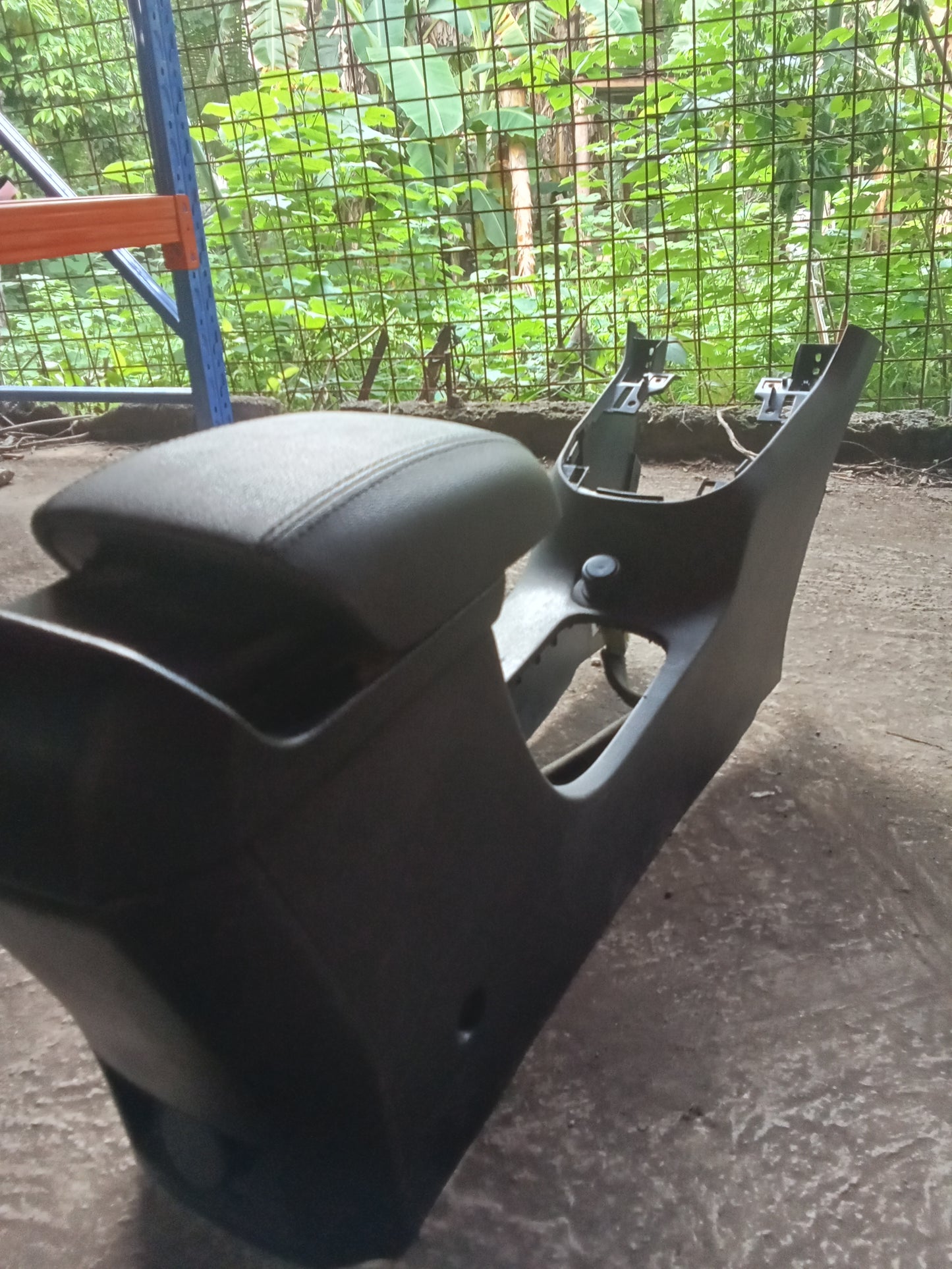 Chevrolet Cruze | Arm Rest Assembly