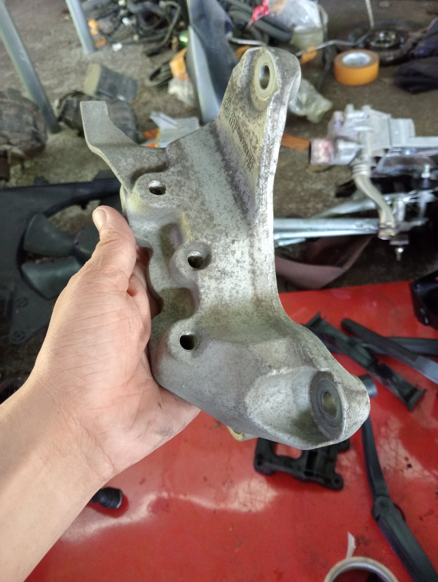 Chevrolet Cruze | Engine Bracket Support