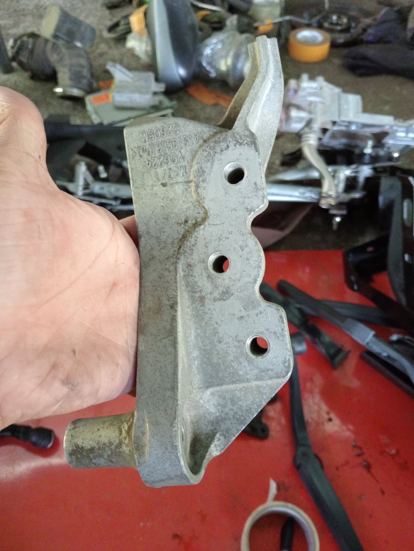Chevrolet Cruze | Engine Bracket Support