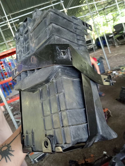 Chevrolet Cruze | Battery Tray Holder
