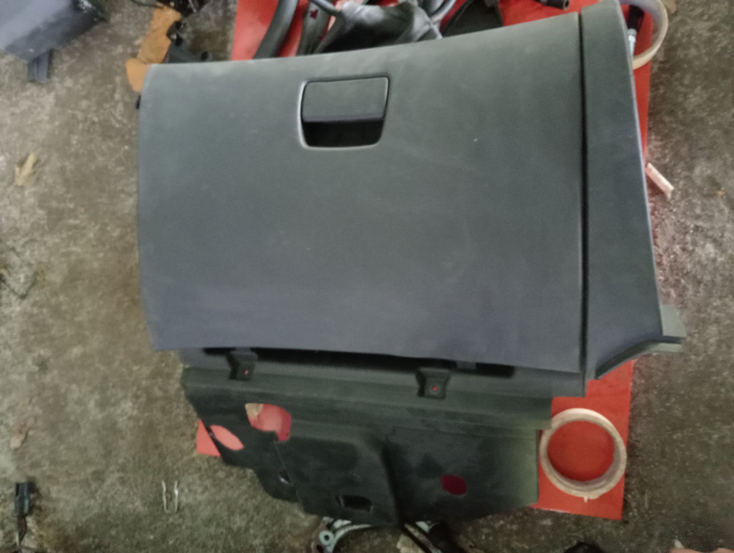 Chevrolet Cruze | Glove Box