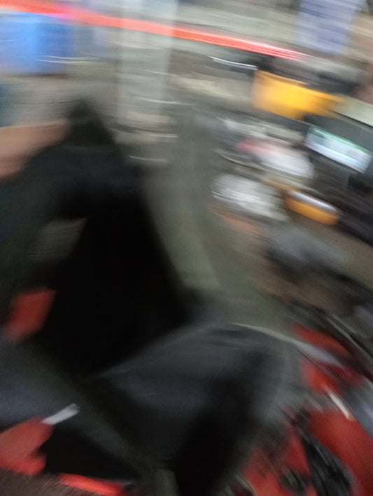 Chevrolet Cruze | Glove Box