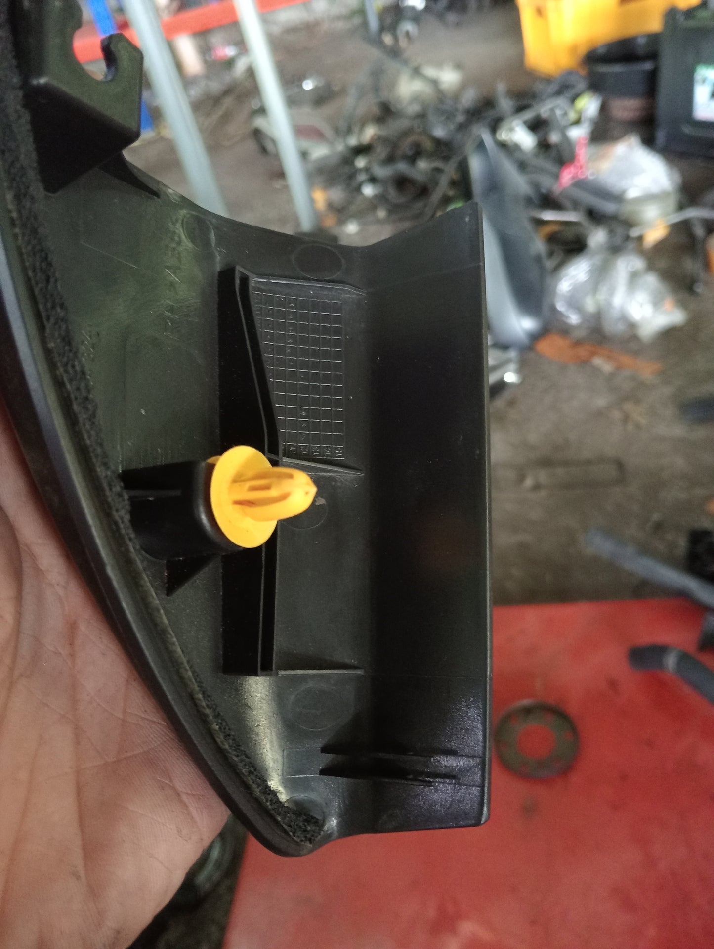 Chevrolet Cruze | Passenger Side Panel Cover