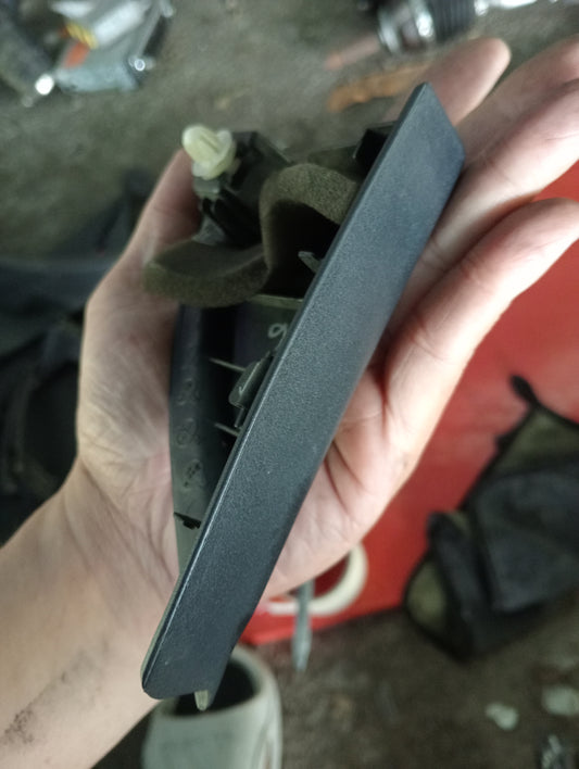 Toyota Vios | Superman | Passenger Side Garnish