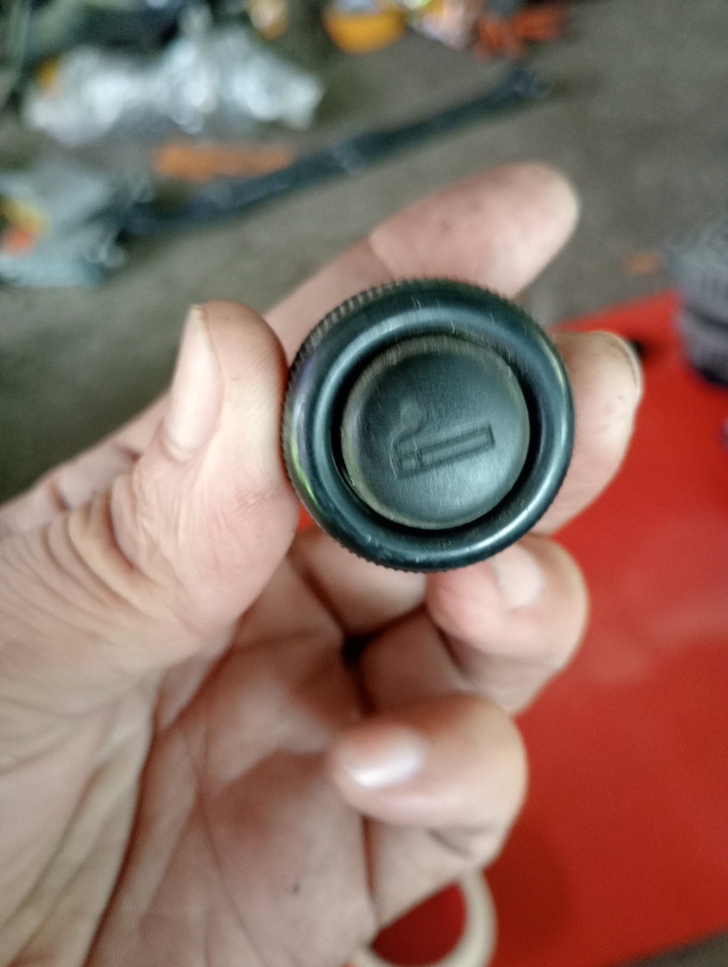 Chevrolet Optra | 1.6 | Cigarette Igniter