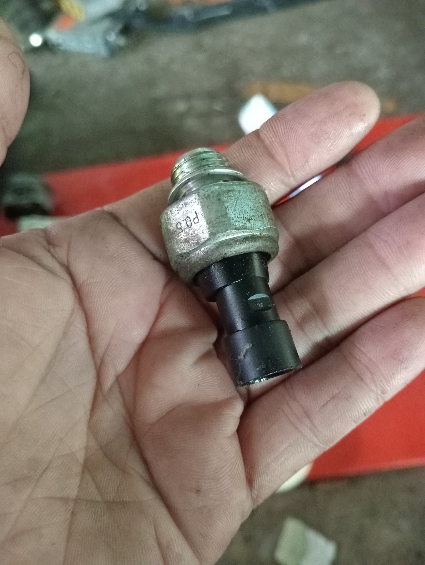 Chevrolet Optra | 1.6 | Pressure Switch