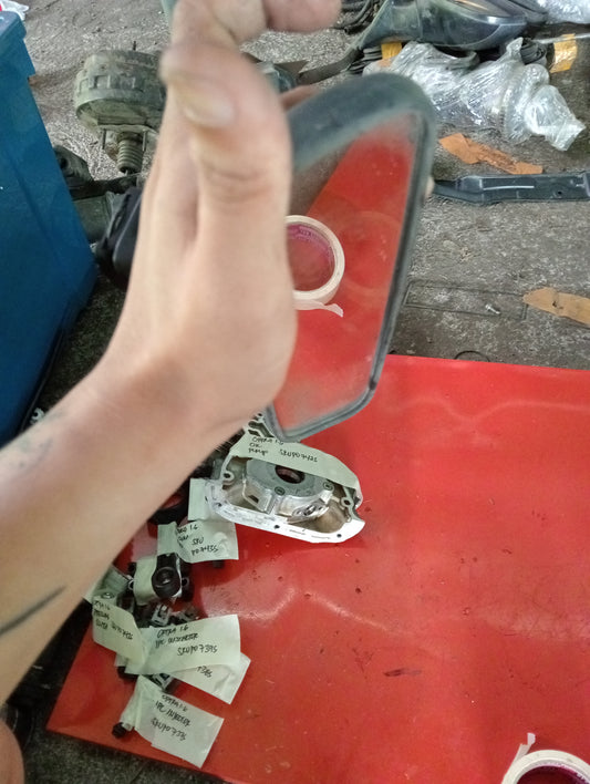 Chevrolet Optra | 1.6 | Rear View Mirror