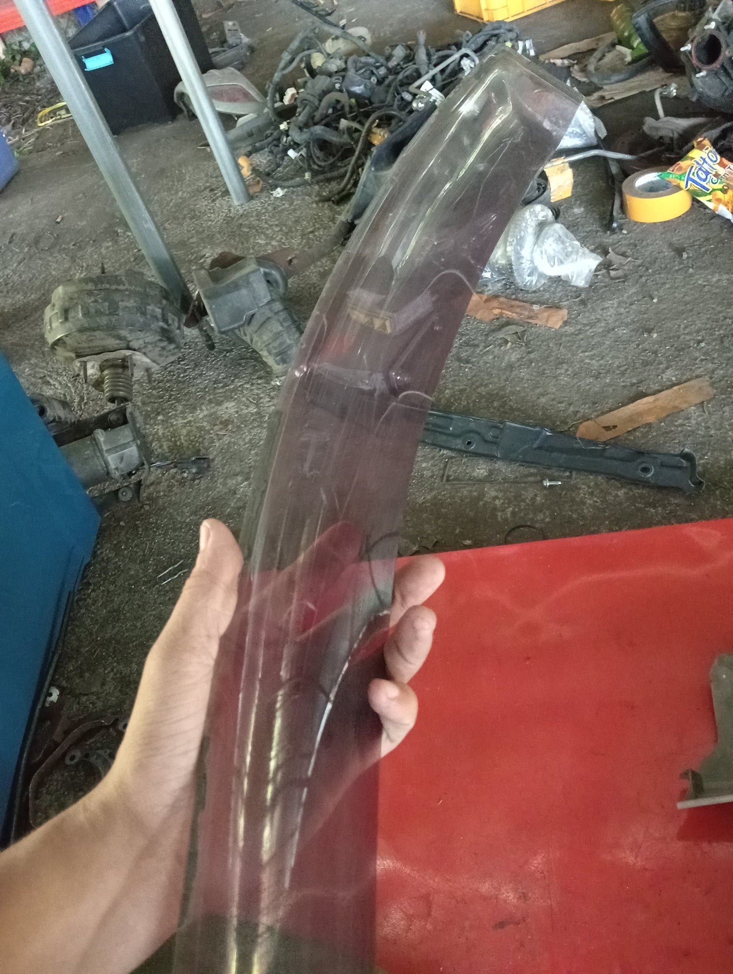 Chevrolet Optra | 1.6 | Front Passenger Rain Visor