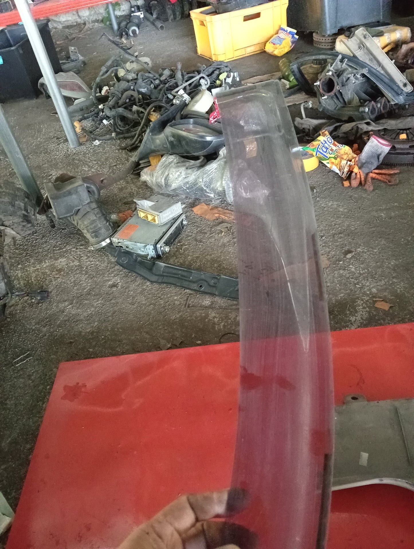 Chevrolet Optra | 1.6 | Front Passenger Rain Visor