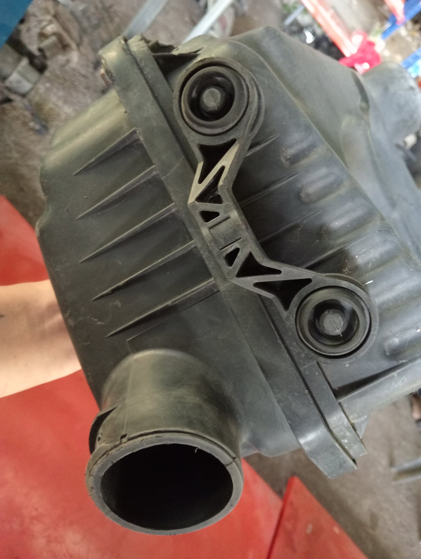 Chevrolet Optra | 1.6 | Air Filter Box