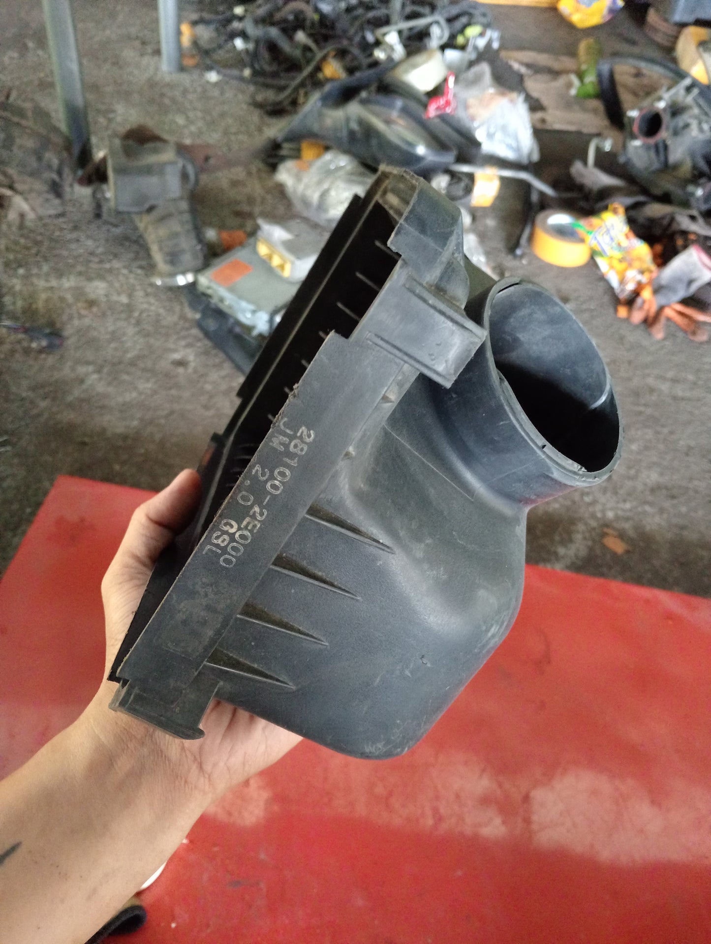Chevrolet Optra | 1.6 | Air Cleaner Cover