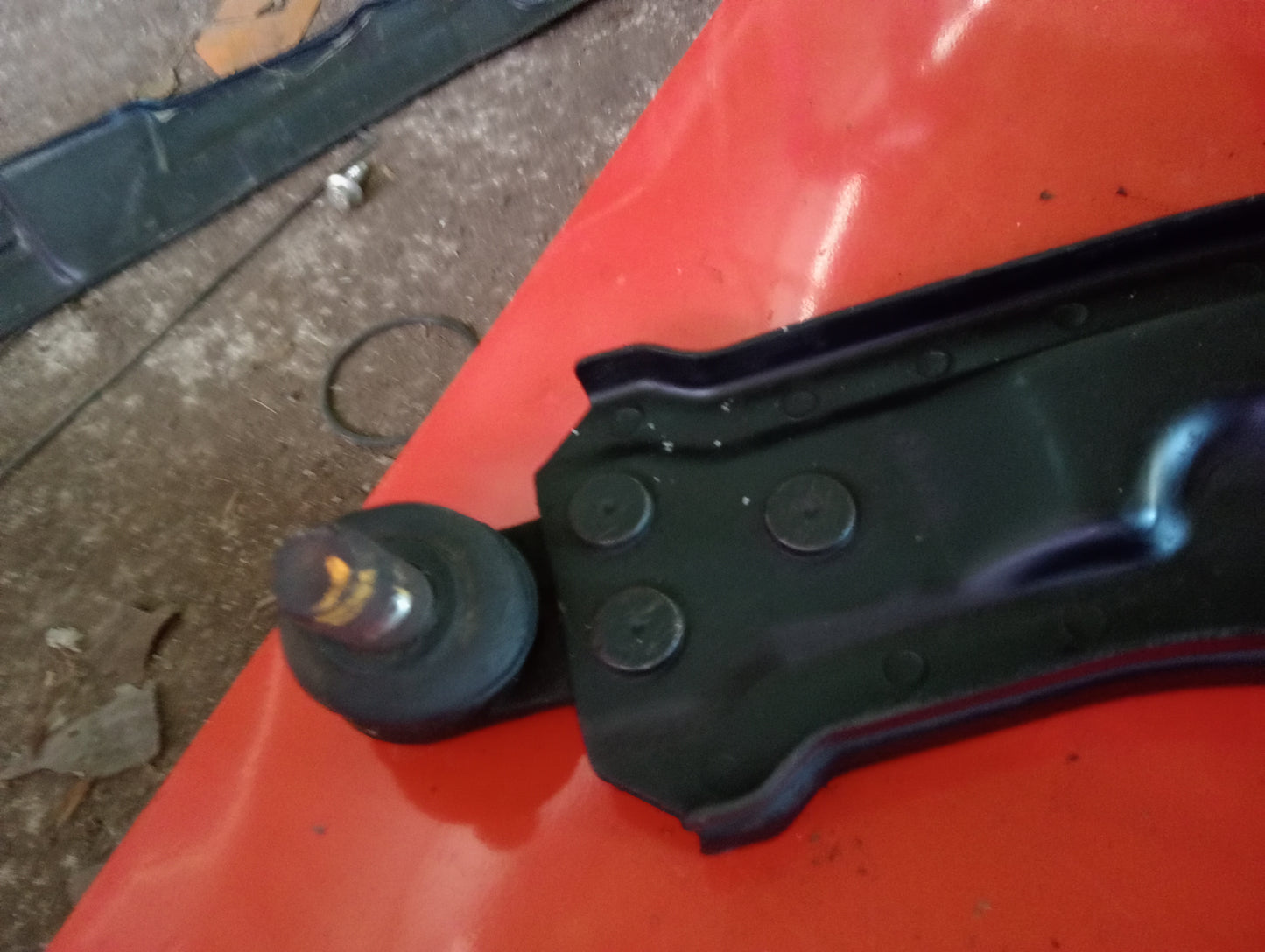 Chevrolet Optra | 1.6 | Lower Arm Driver Side