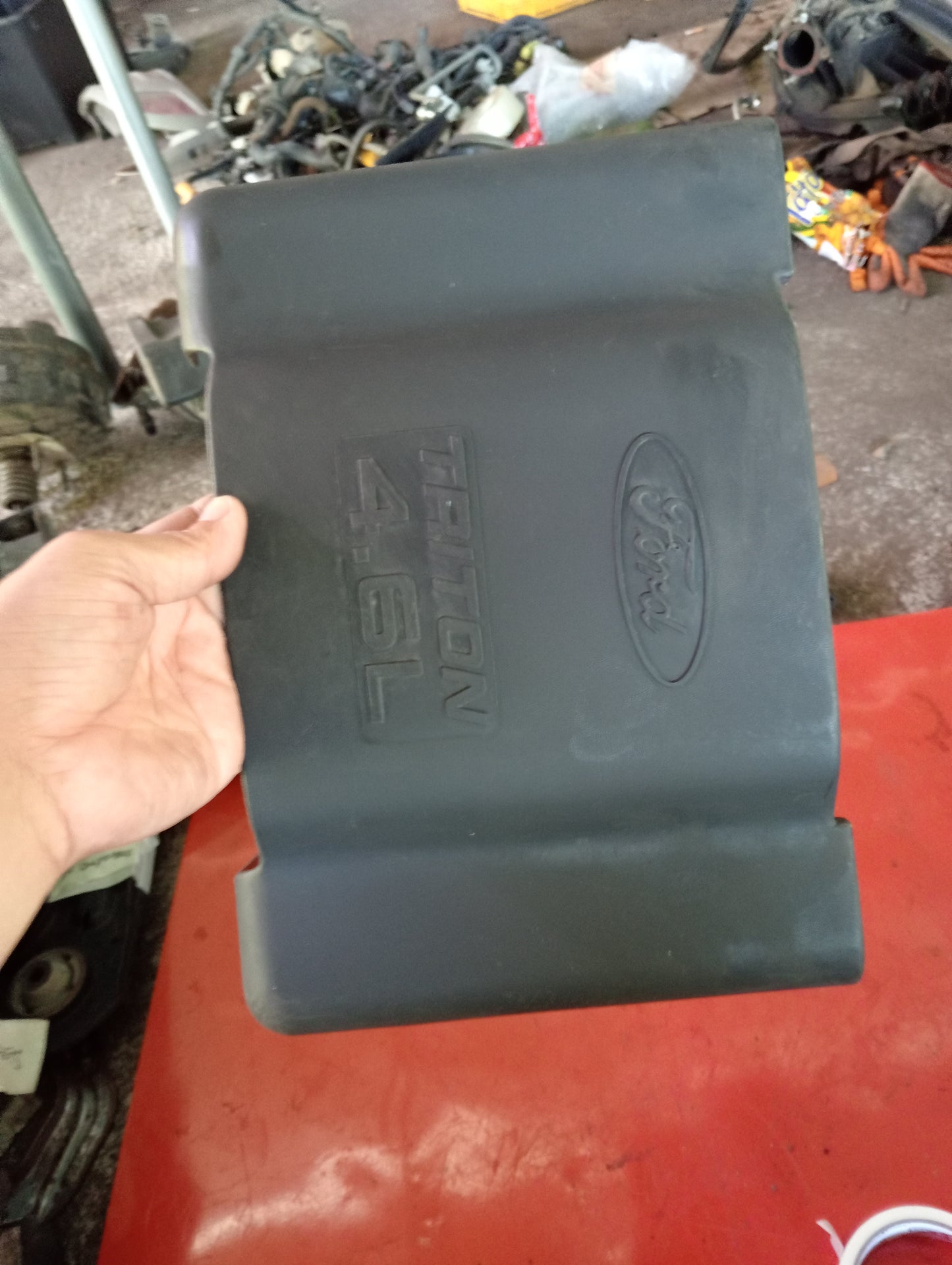 Ford Expedition | Engine Cover