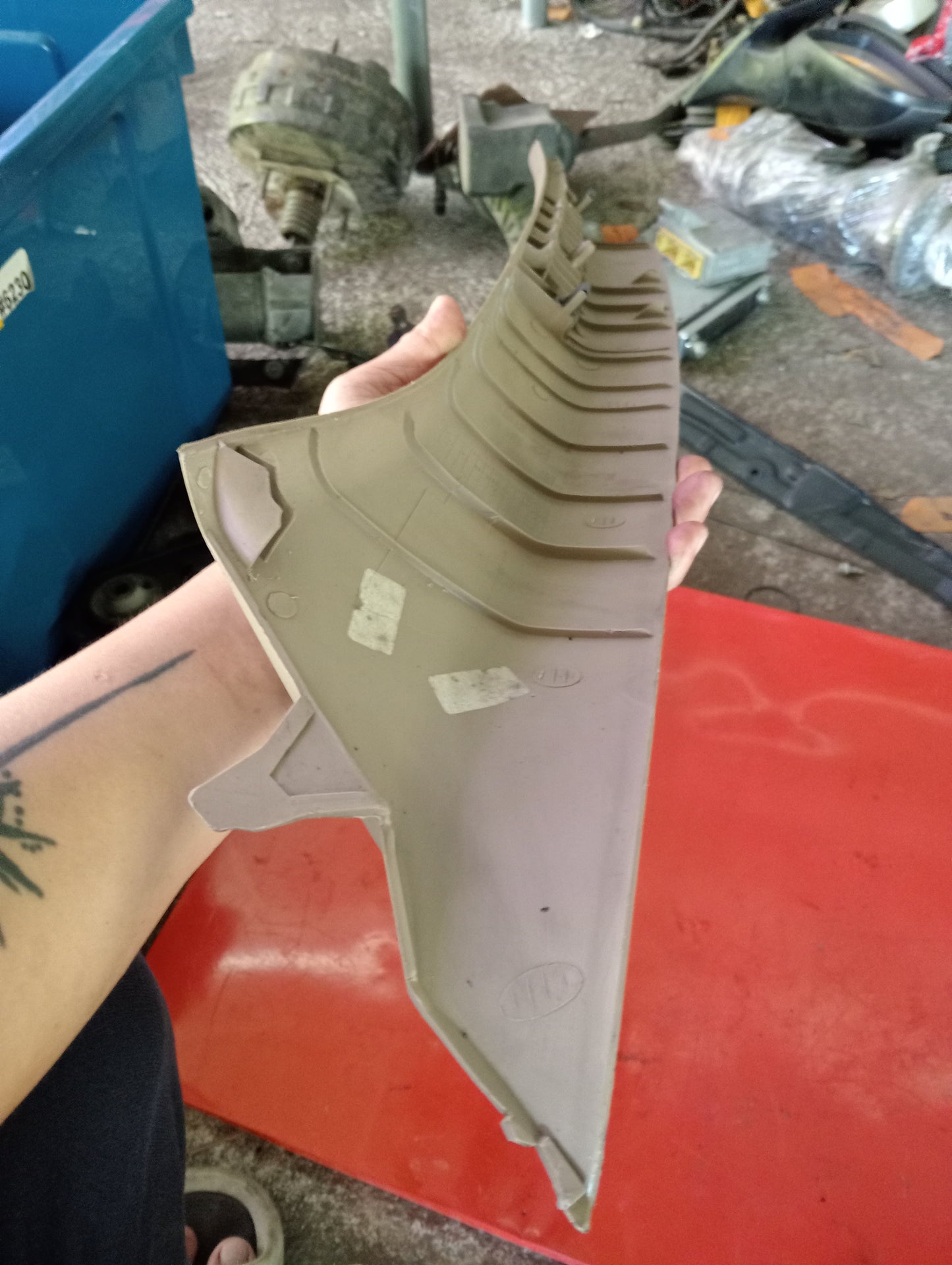 Chevrolet Optra | 1.6 | Passenger Side Interior Panel Cover