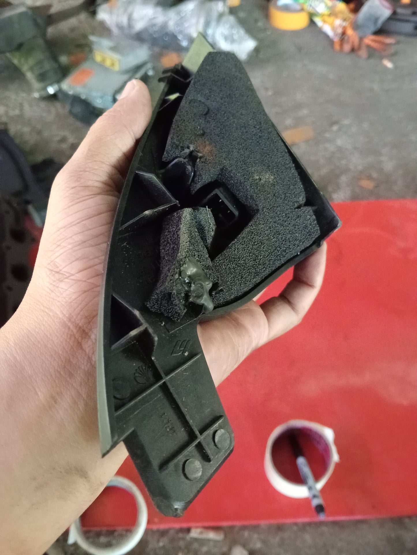 Chevrolet Optra | 1.6 | Driver Side Inner Side Mirror Cover Switch
