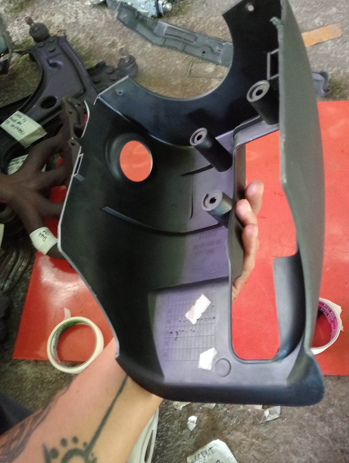 Chevrolet Optra | 1.6 | Lower Steering Cover