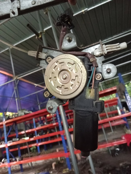 Chevrolet Optra | 1.6 | Power Window