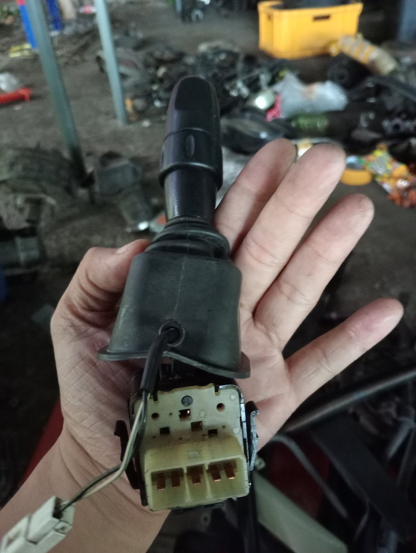 Chevrolet Optra | 1.6 | Wiper Switch