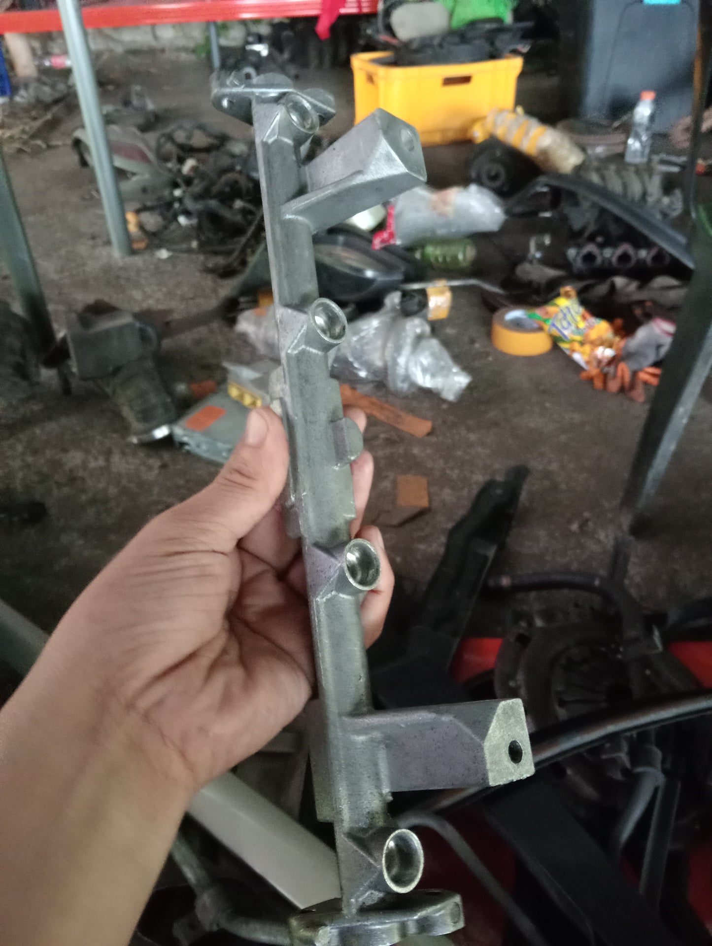 Chevrolet Optra | 1.6 | Fuel Injector