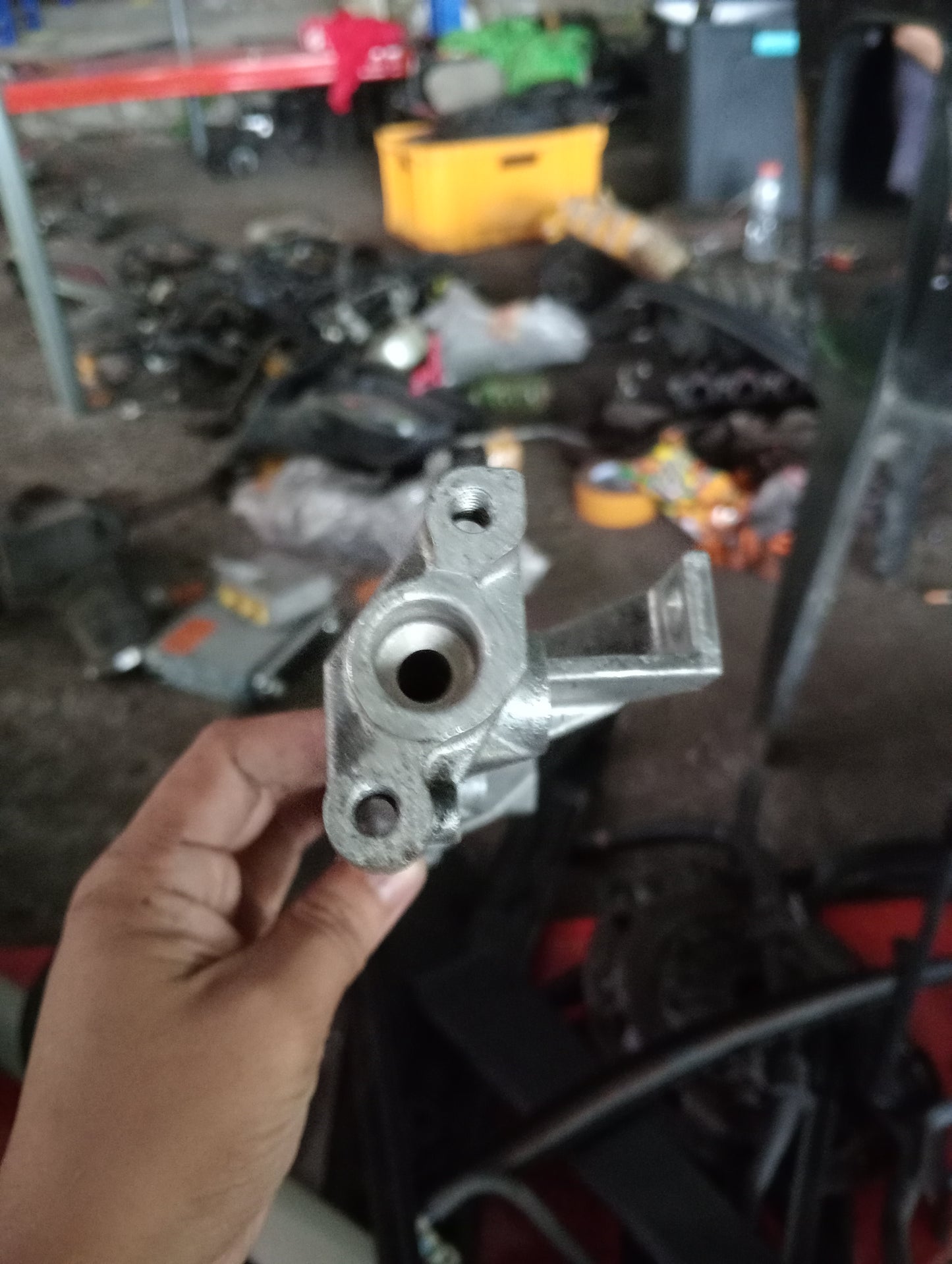 Chevrolet Optra | 1.6 | Fuel Injector