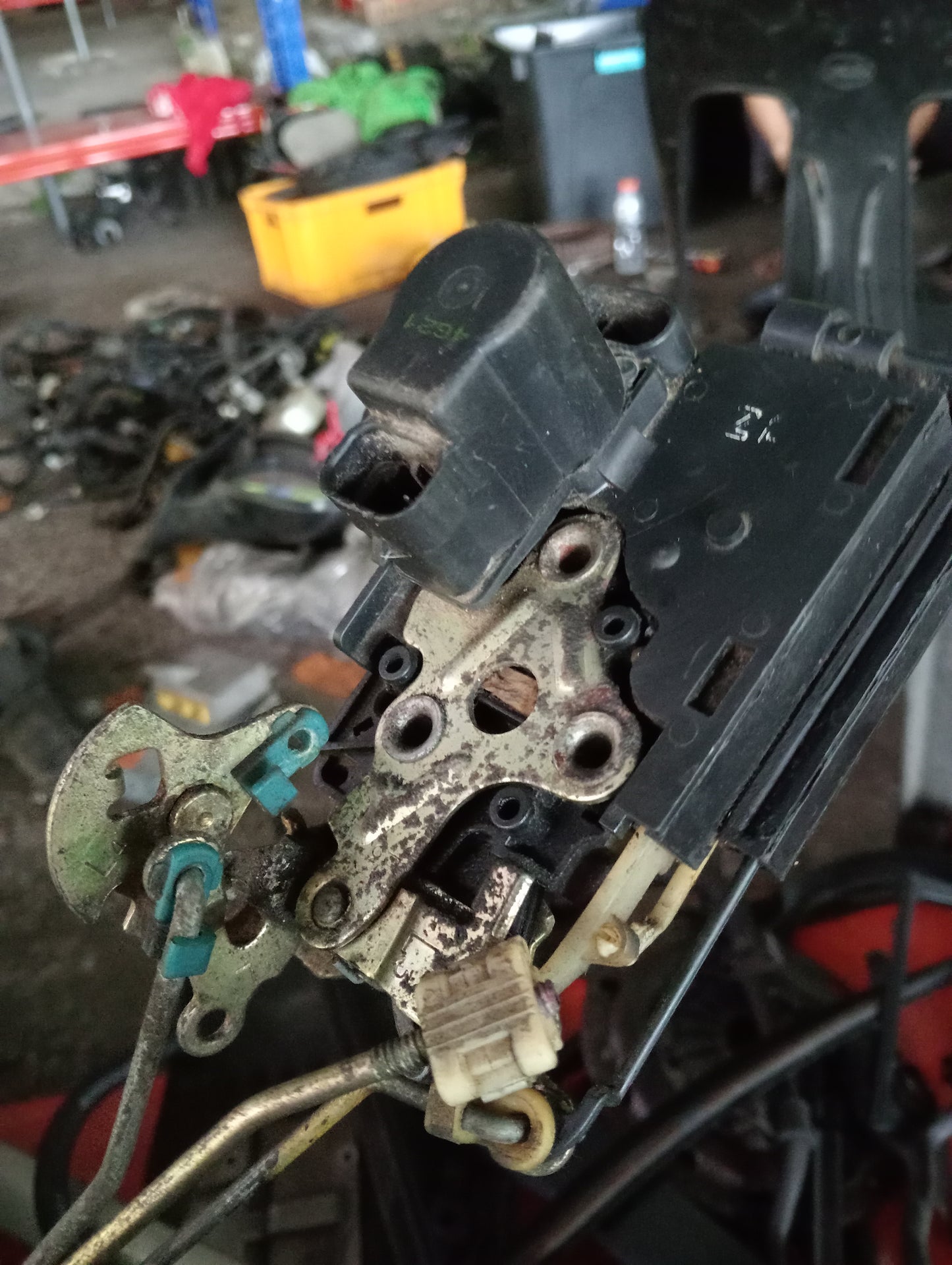 Chevrolet Optra | 1.6 | Actuator Lock Rear Driver Side