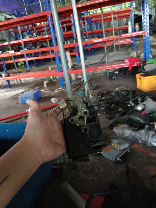 Chevrolet Optra | 1.6 | Actuator Lock Rear Driver Side