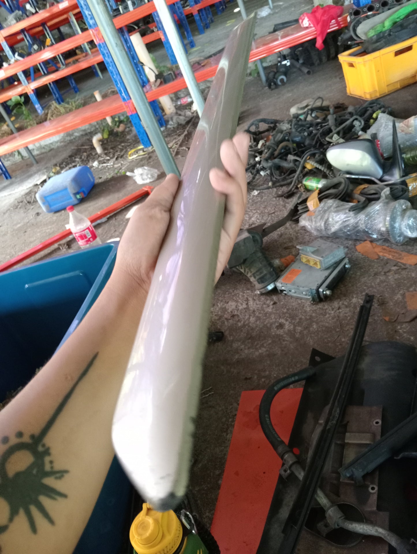 Chevrolet Optra | 1.6 | Driver Side Skirt