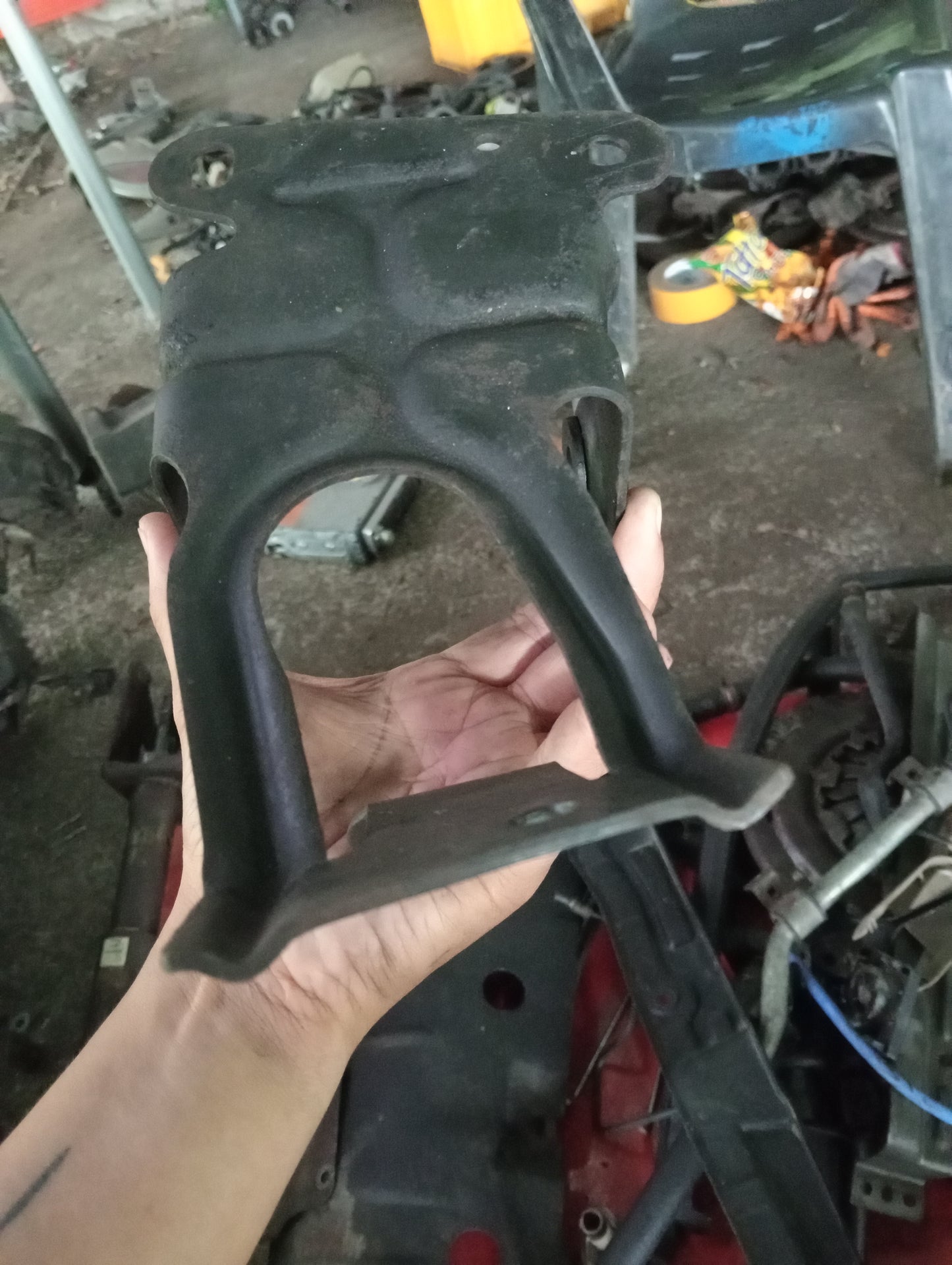Chevrolet Optra | 1.6 | Engine Bracket