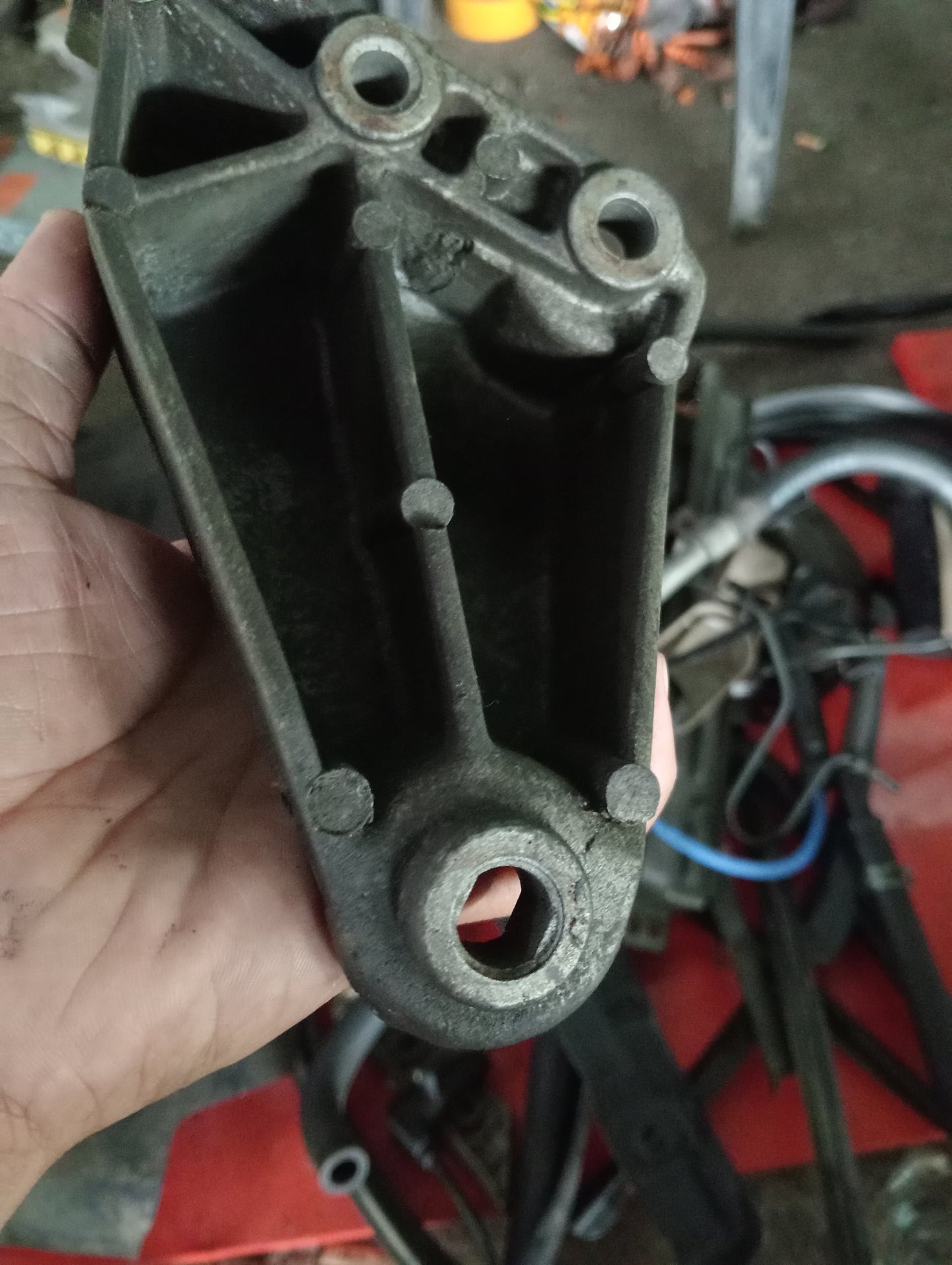 Chevrolet Optra | 1.6 | Engine Support