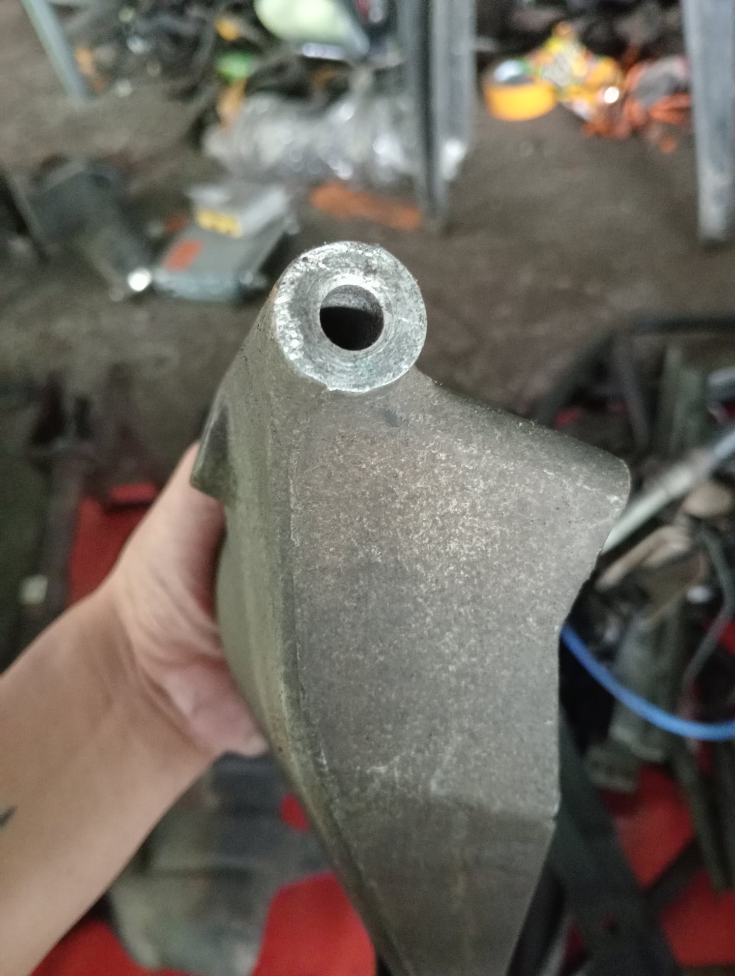Chevrolet Optra | 1.6 | Engine Support