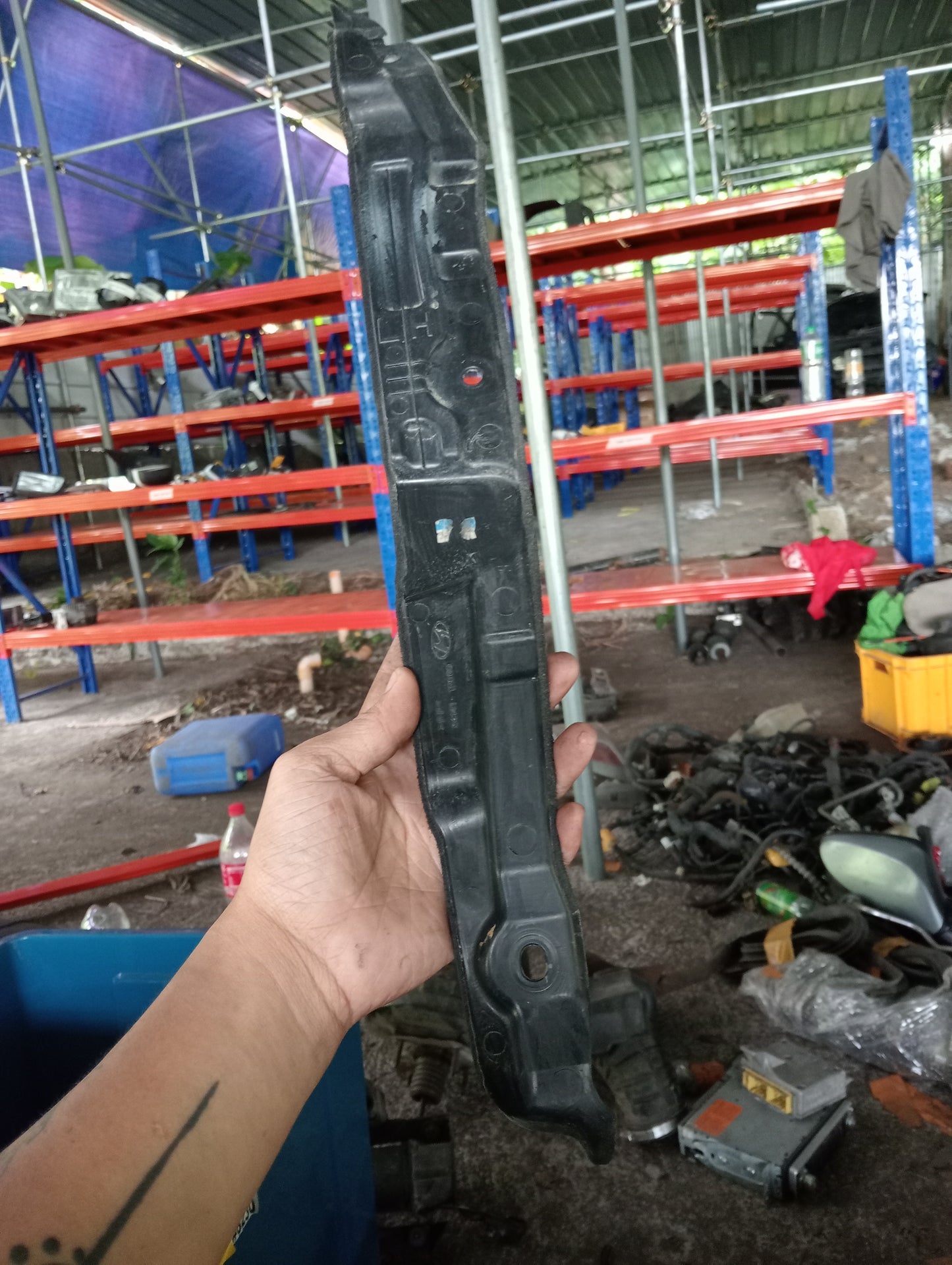Chevrolet Optra | 1.6 | Insulator Driver Side