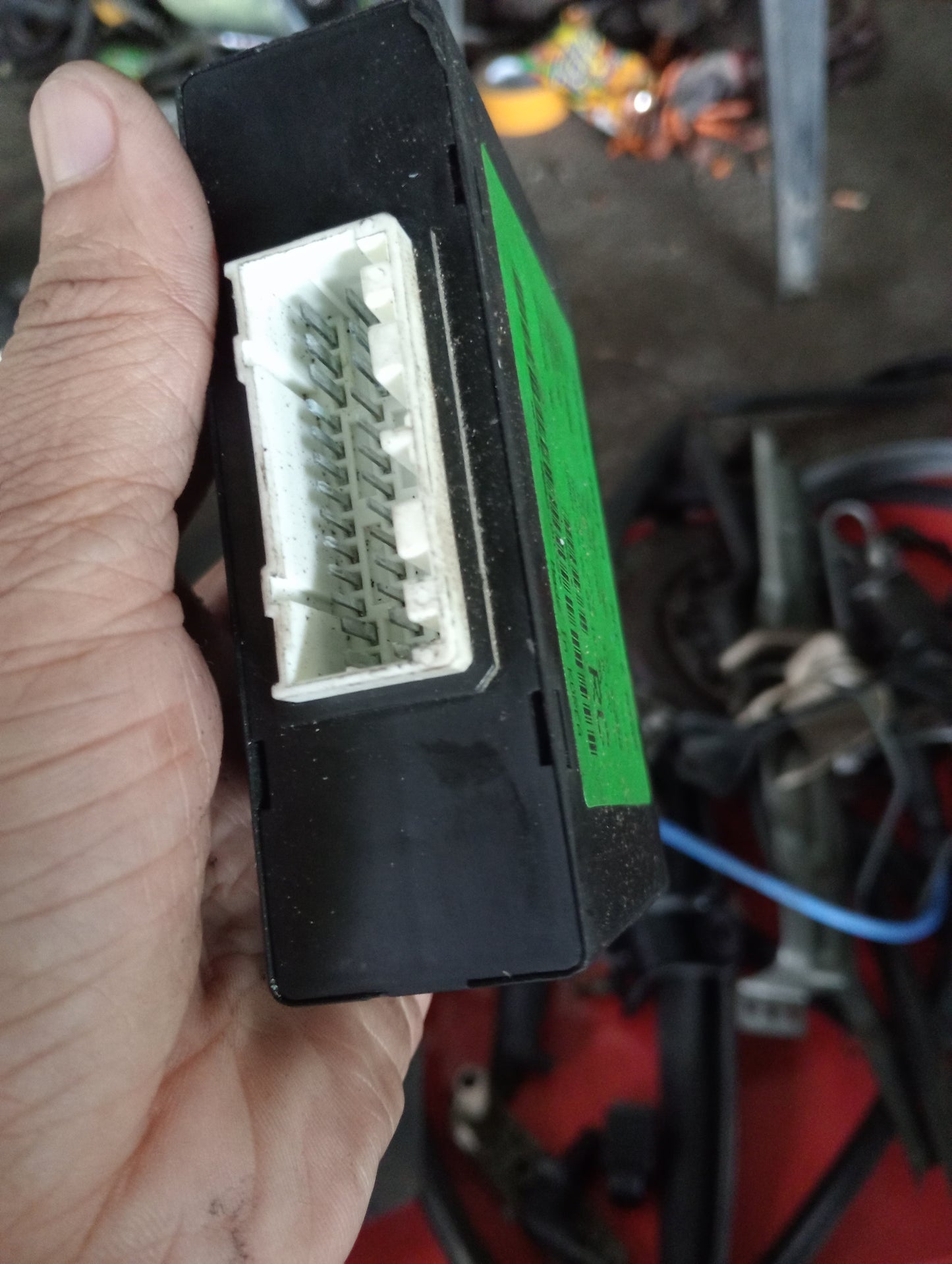 Chevrolet Optra | 1.6 | Entry Control Module (ECM)