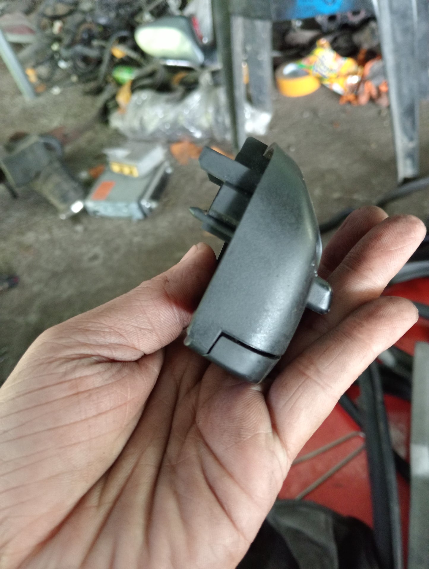 Chevrolet Optra | 1.6 | Steering Wheel Button Block