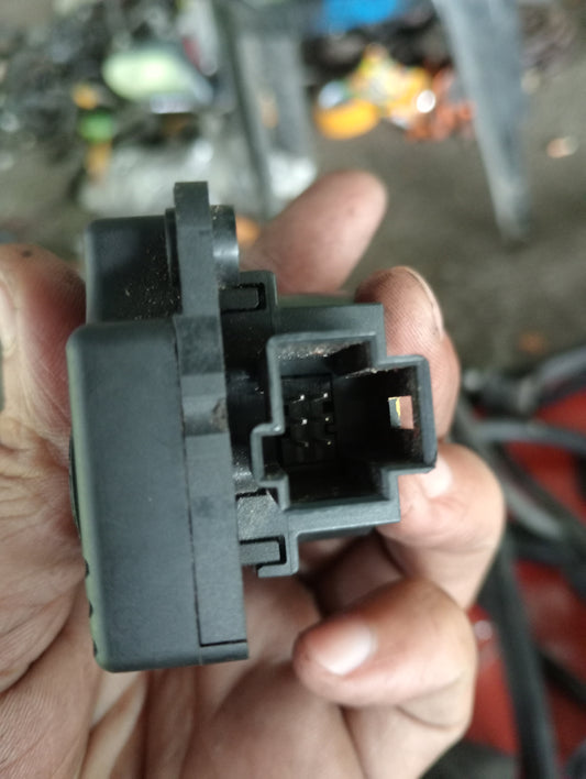 Chevrolet Optra | 1.6 | Air Flap Actuator