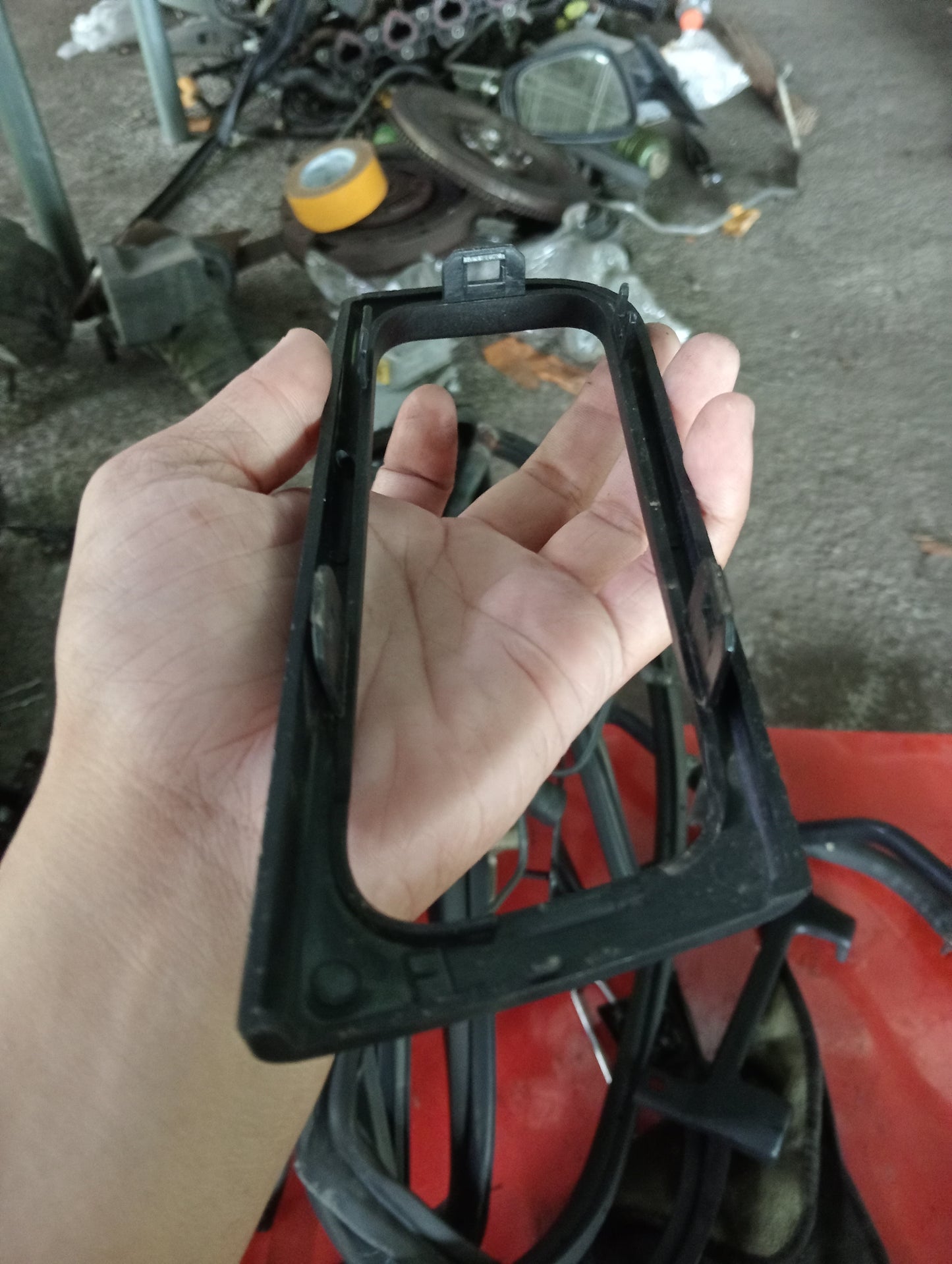Chevrolet Optra | 1.6 | AC Trim Cover Front Driver Side