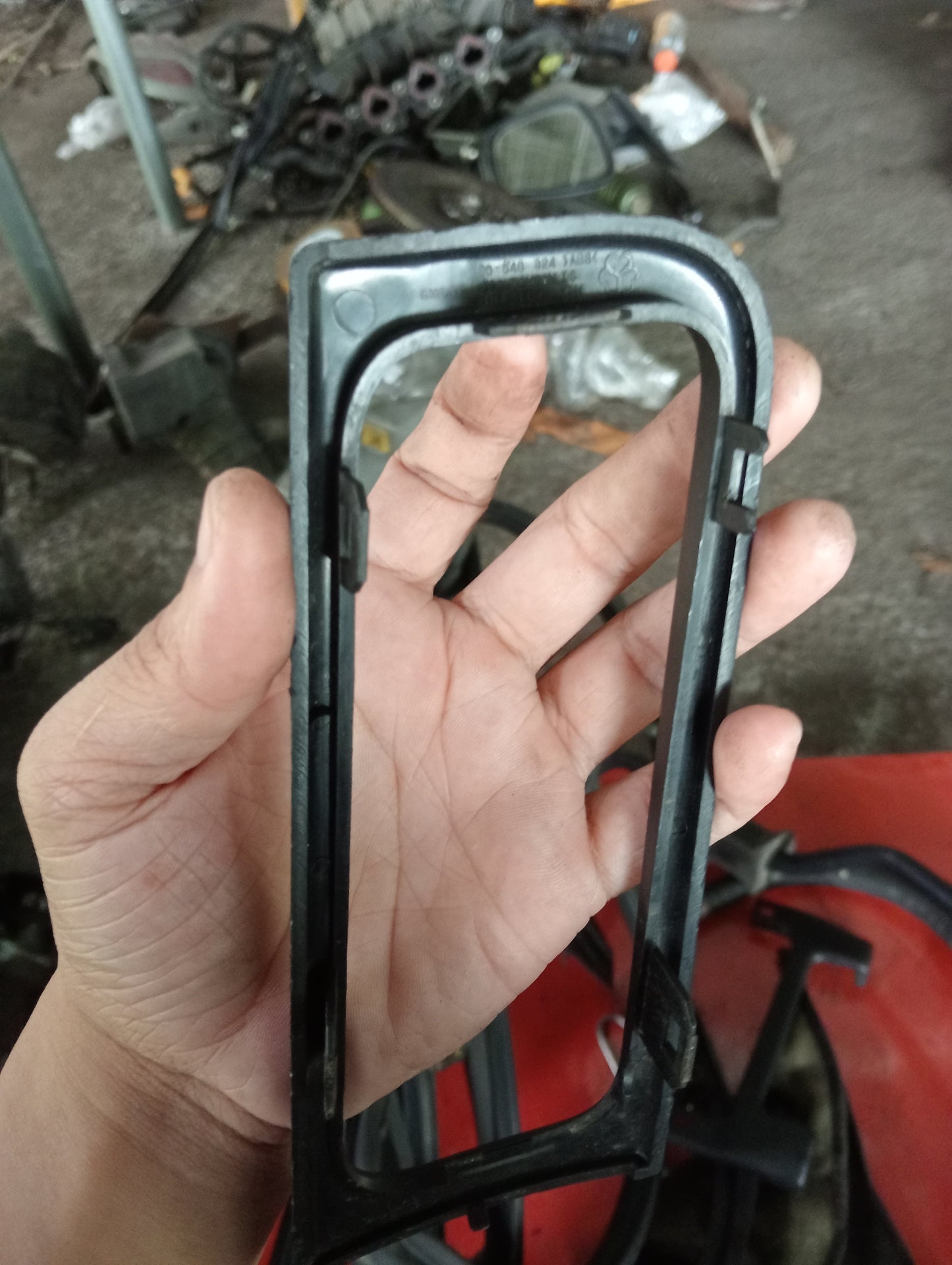 Chevrolet Optra | 1.6 | AC Trim Cover Front Driver Side