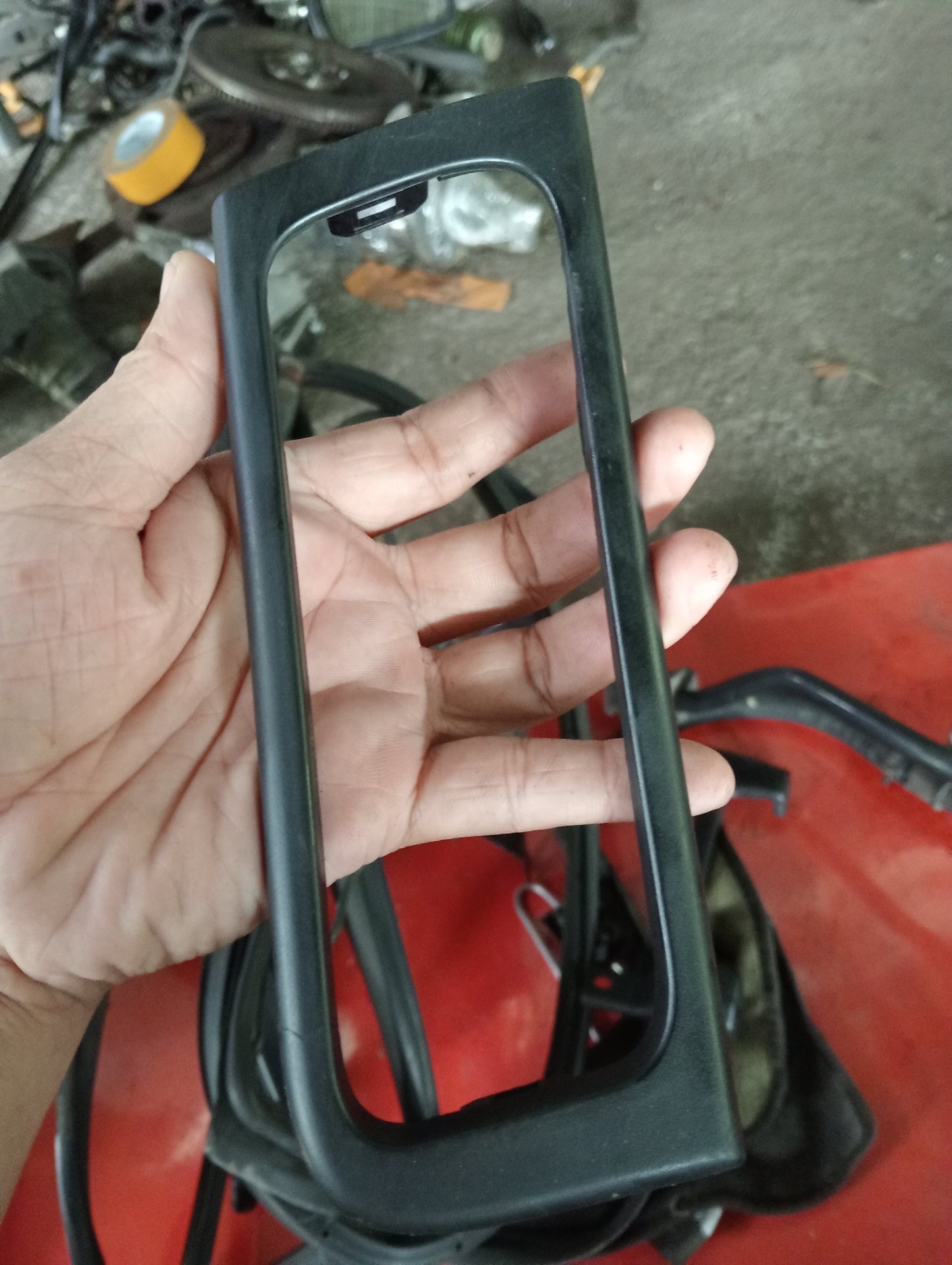 Chevrolet Optra | 1.6 | AC Trim Cover Rear Passenger Side