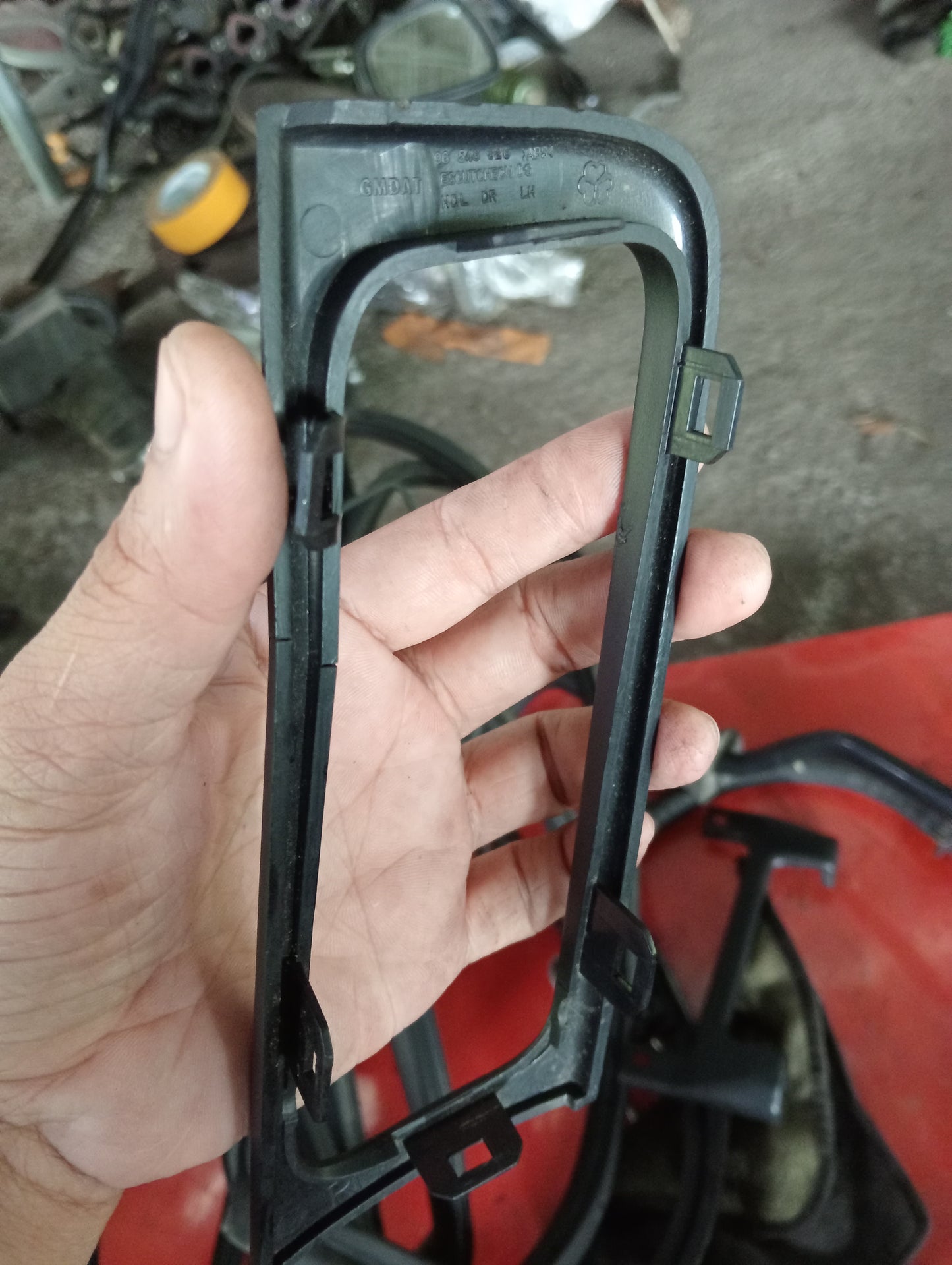 Chevrolet Optra | 1.6 | AC Trim Cover Rear Driver Side