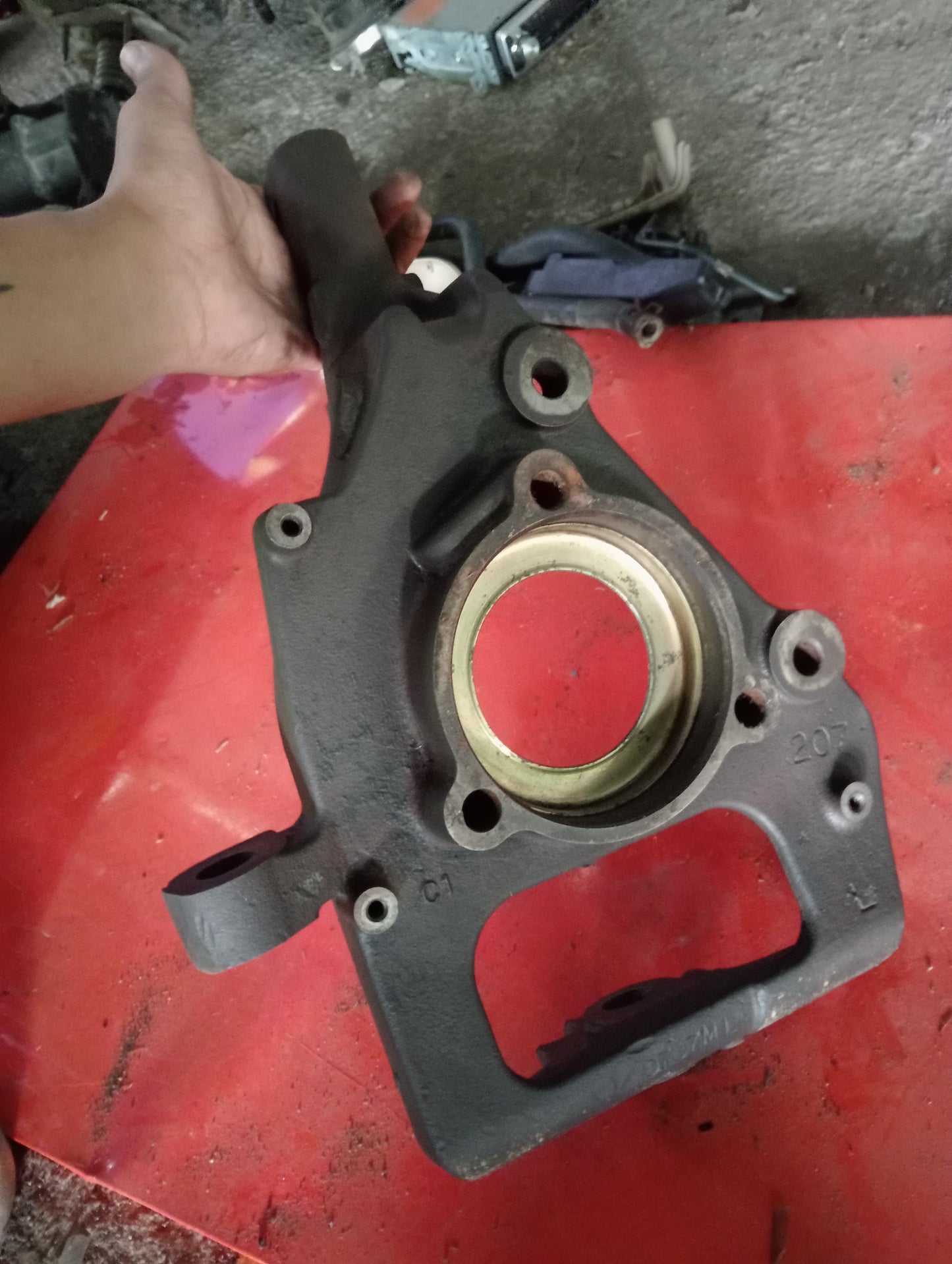 Chevrolet Optra | 1.6 | Steering Knuckle