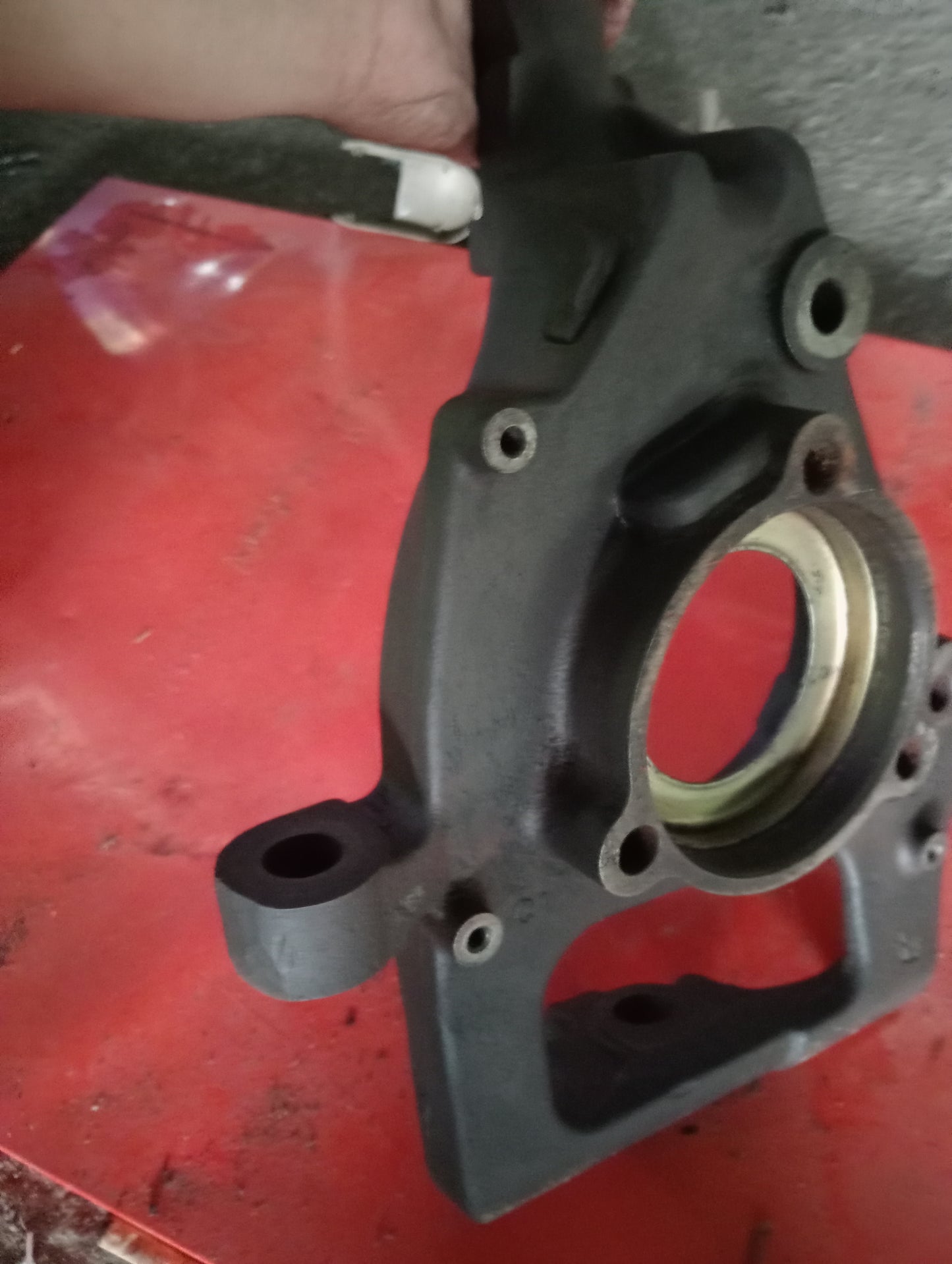 Chevrolet Optra | 1.6 | Steering Knuckle