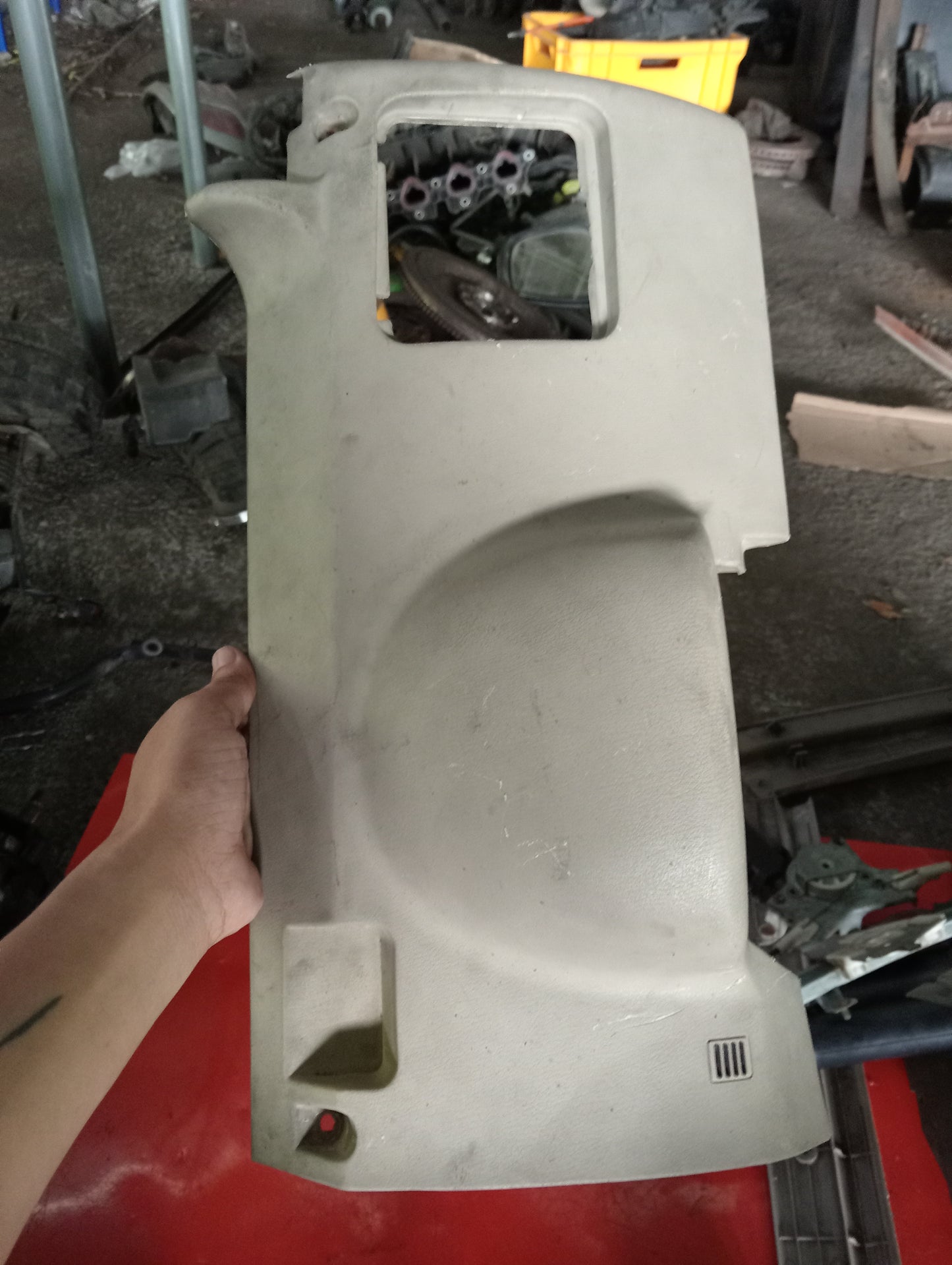 Chevrolet Optra | 1.6 | Lower Steering Dashboard Cover