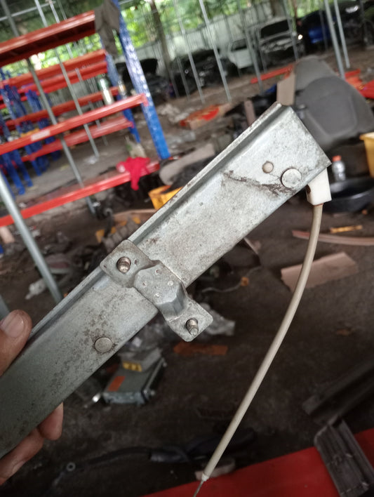 Chevrolet Optra | 1.6 | Power Window