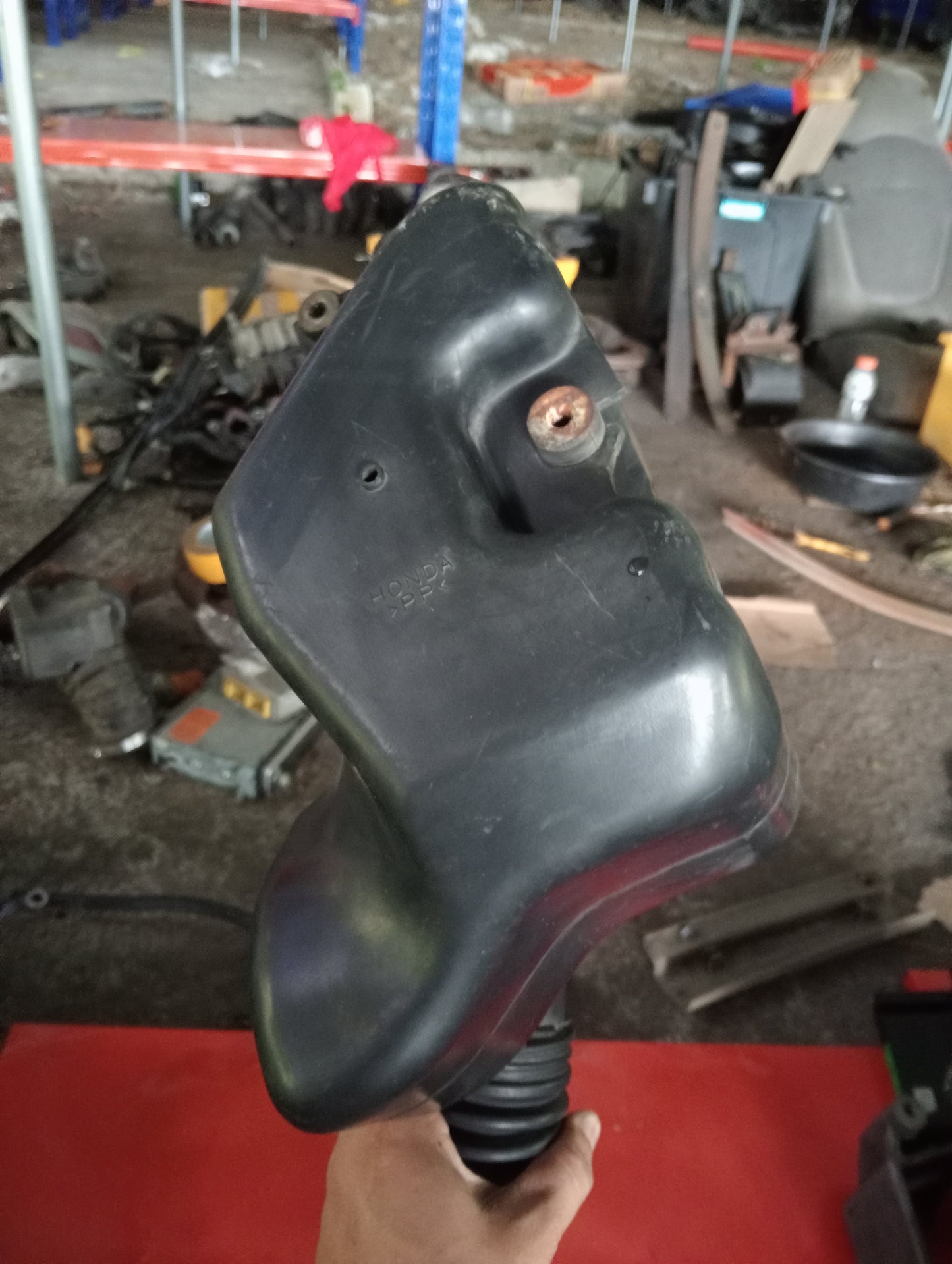 Chevrolet Optra | 1.6 | Air Cleaner With Hose