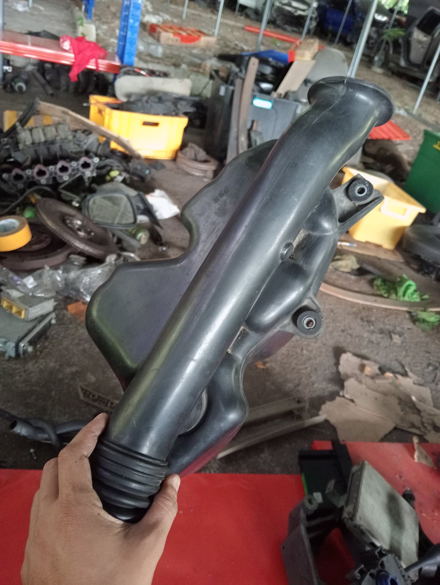 Chevrolet Optra | 1.6 | Air Cleaner With Hose