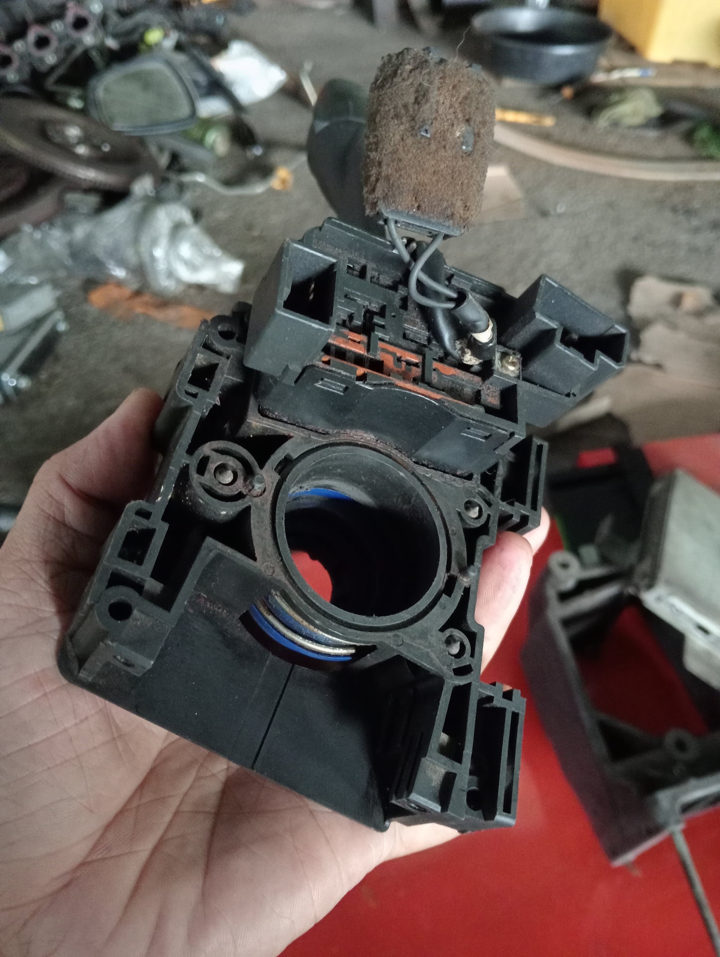 Chevrolet Optra | 1.6 | Head Light Switch